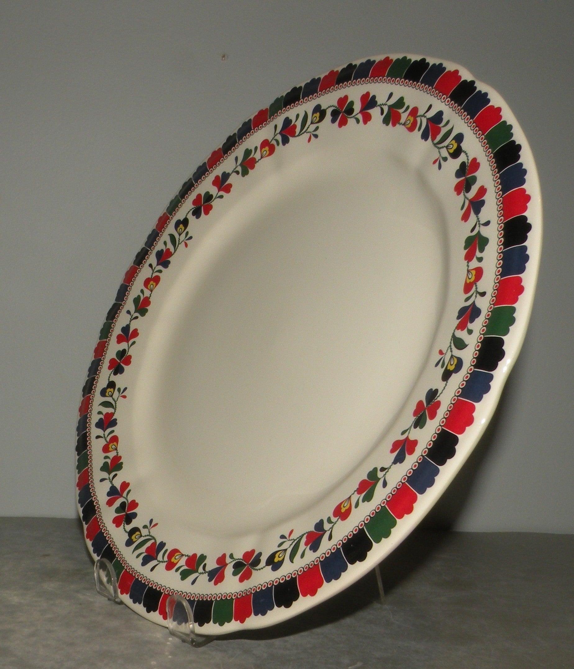 Dinner Plate, Chance Folle