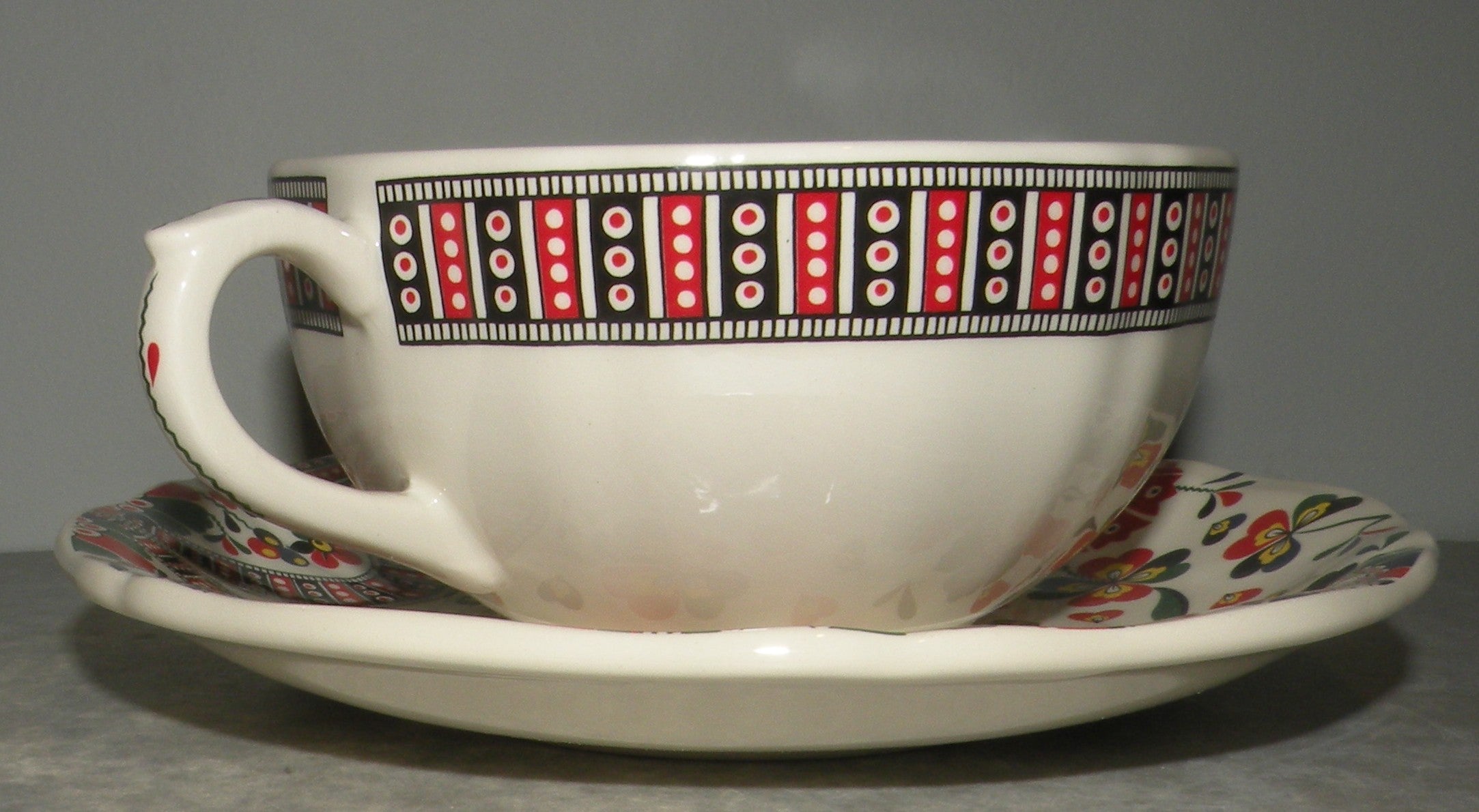 Breakfast Cup & Saucer, Chance Folle