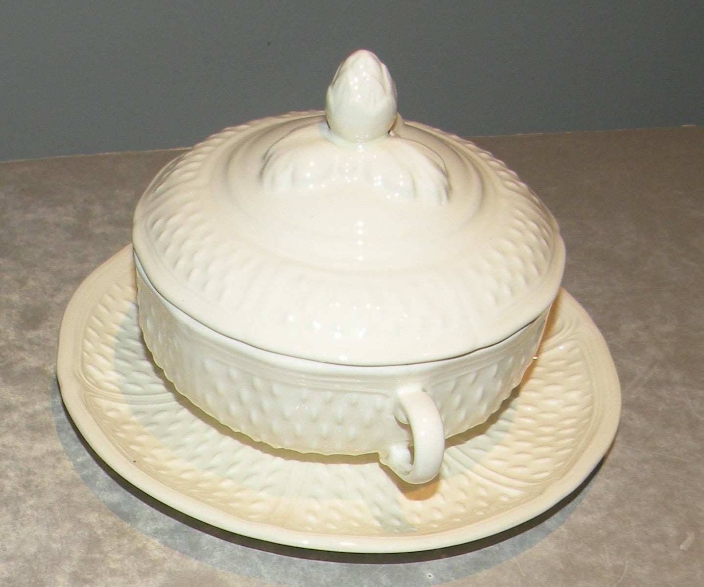 Covered Bouillon Bowl w/Lugs & Saucer, Pont Aux Choux Mais