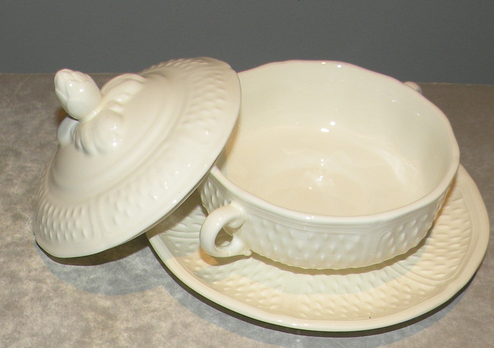 Covered Bouillon Bowl w/Lugs & Saucer, Pont Aux Choux Mais