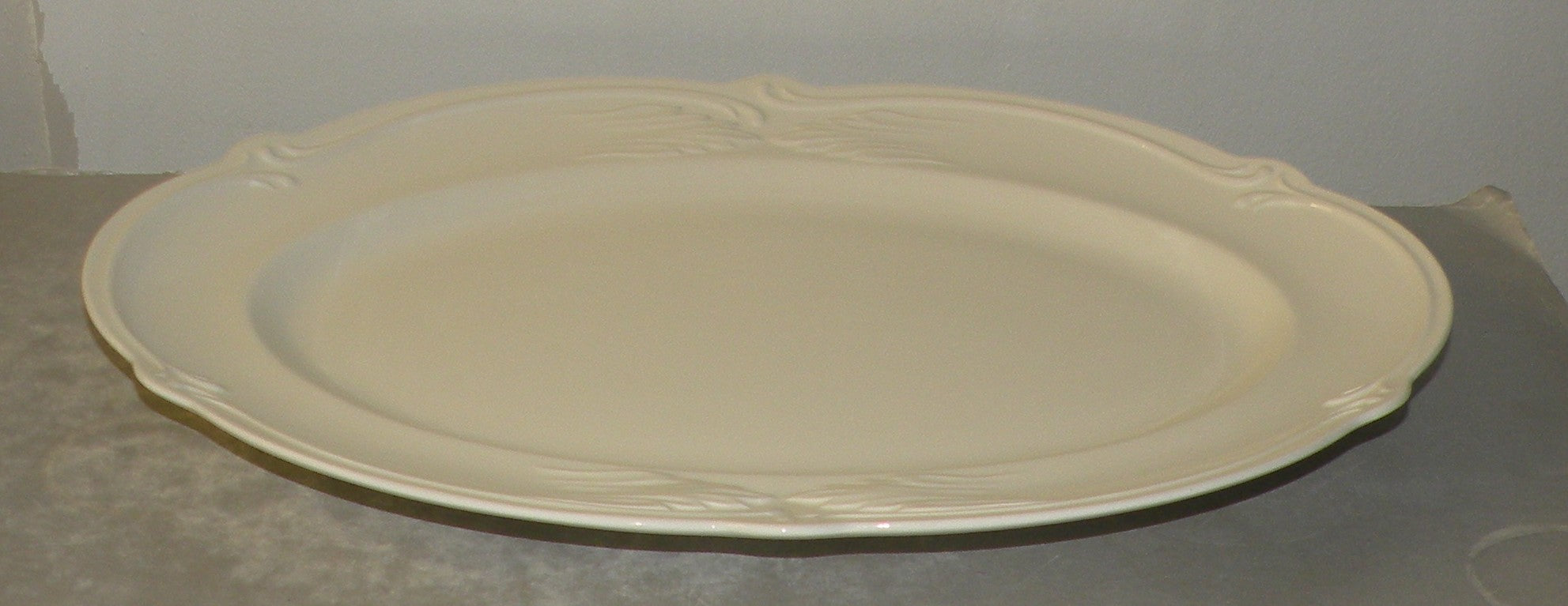 Oval Platter, Rocaille