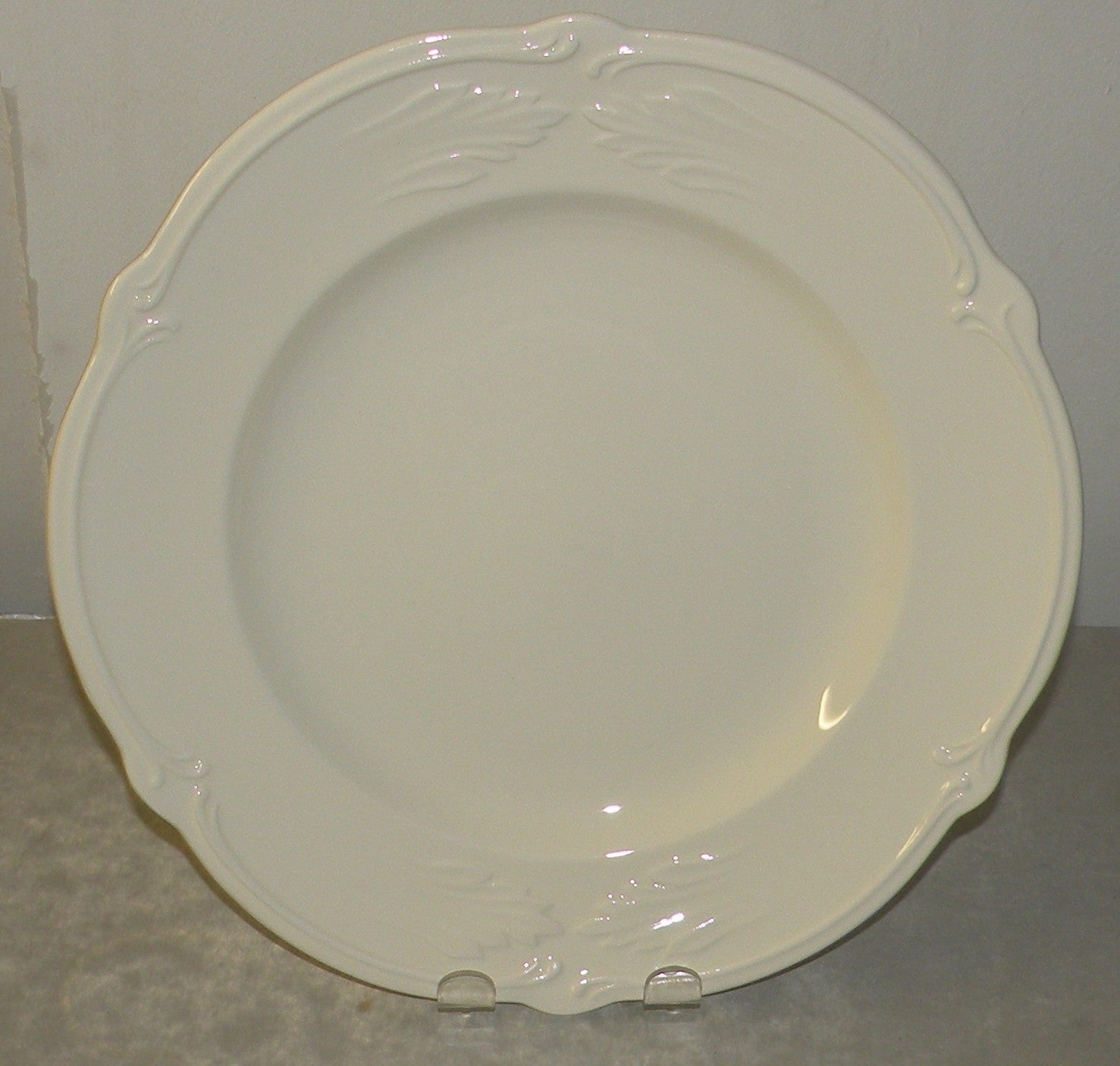 Dinner Plate, Rocaille