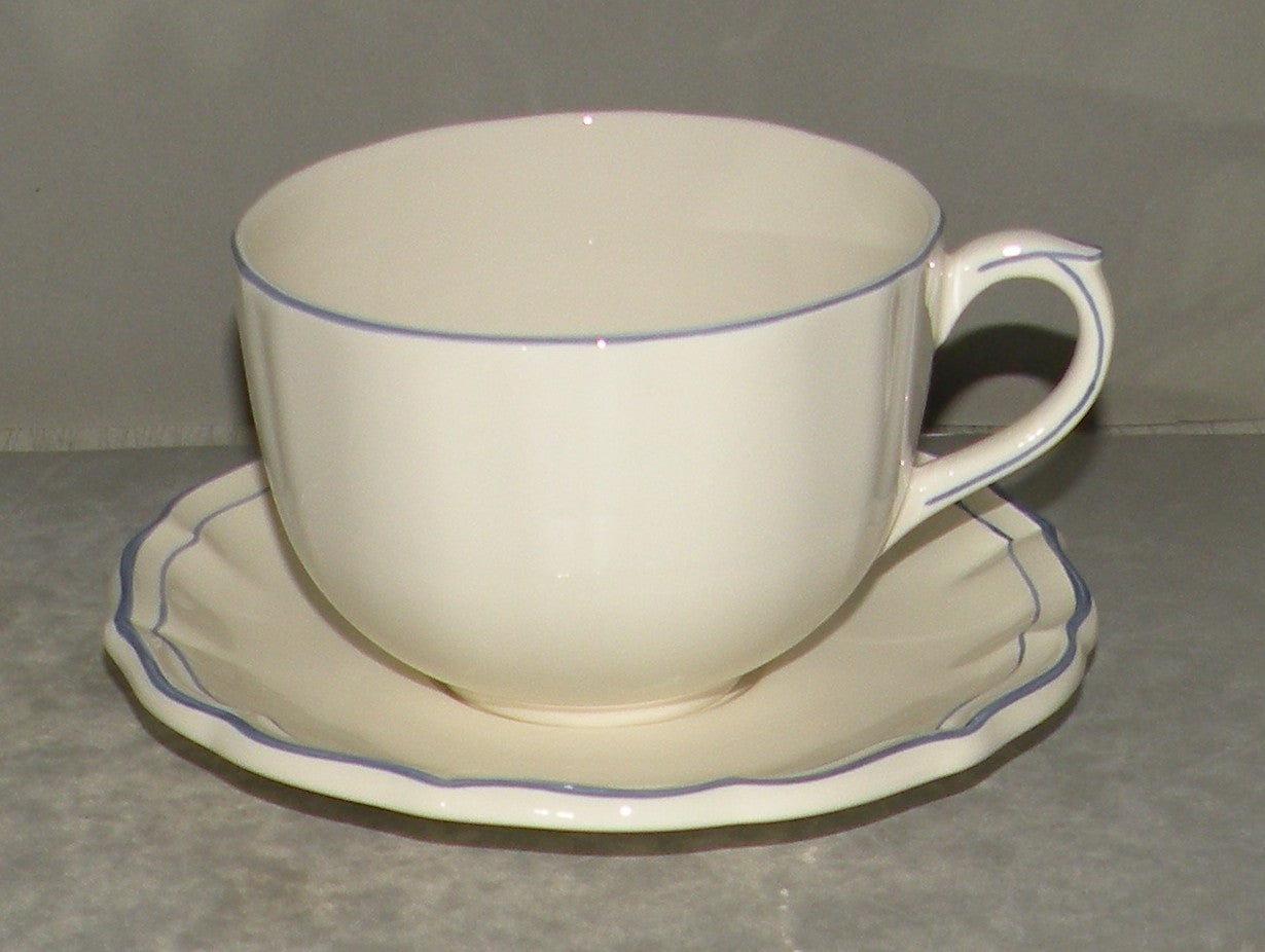 Jumbo Breakfast Cup & Saucer , Filet Bleu