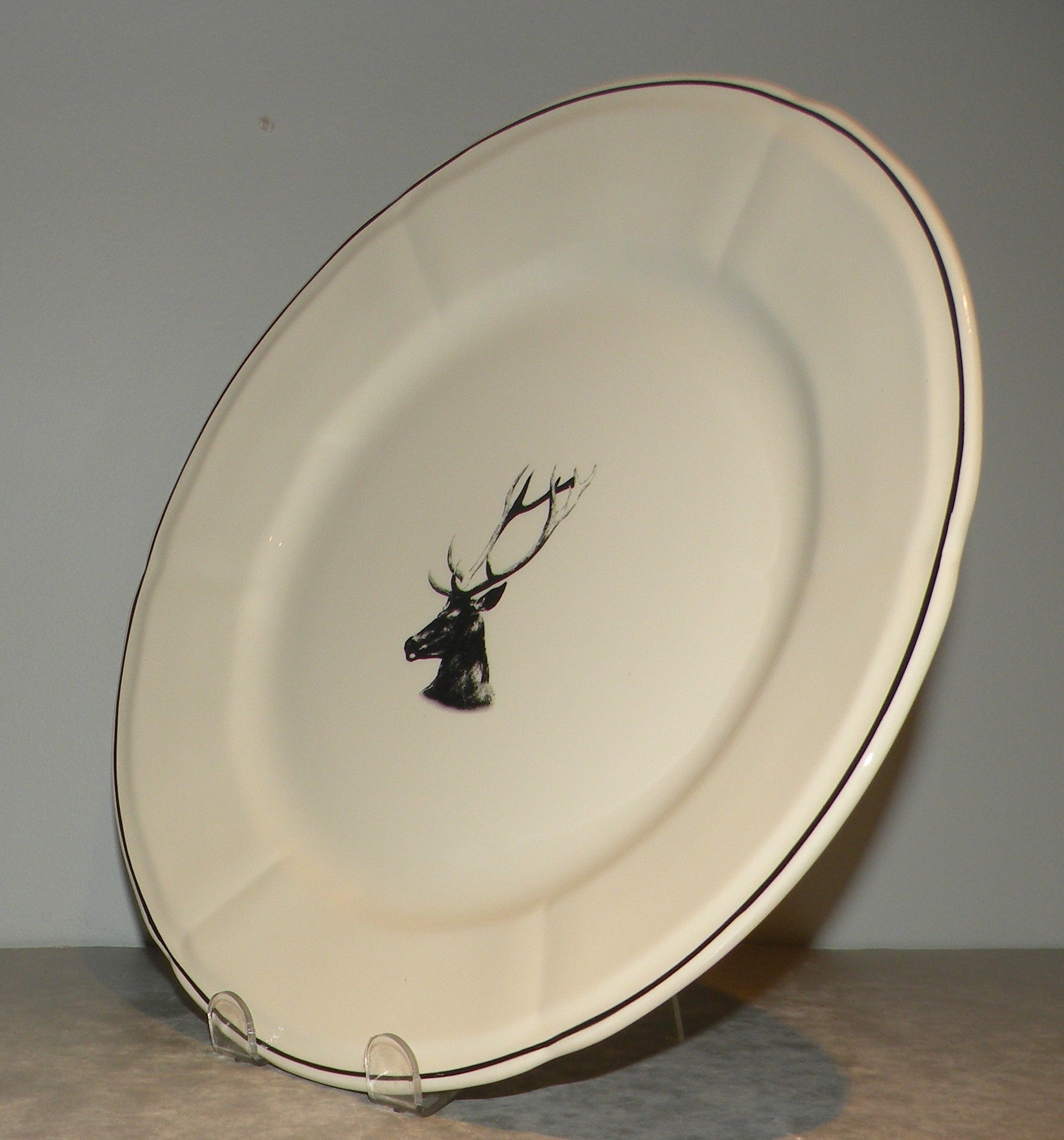 Dinner Plate, Chambord