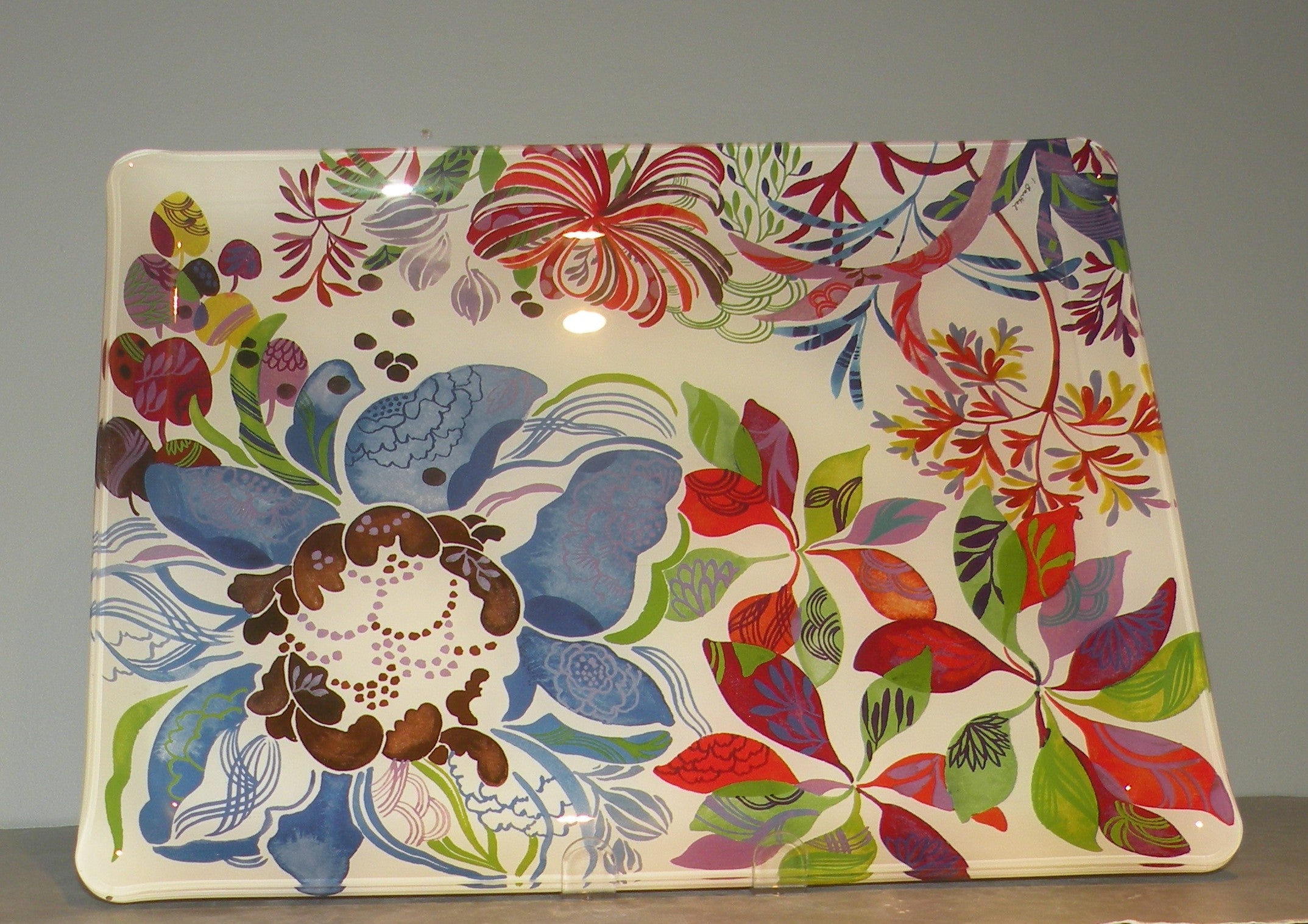 Acrylic serving tray small   Eden