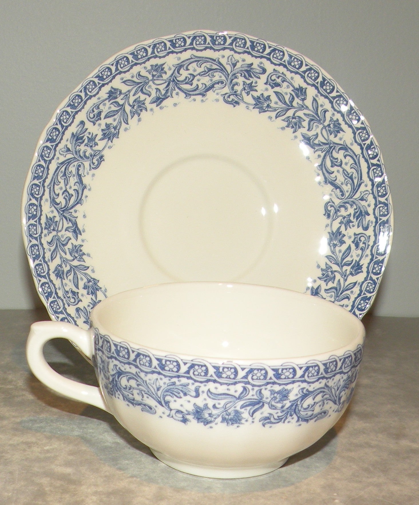 Tea Cup & Saucer, Rouen 37