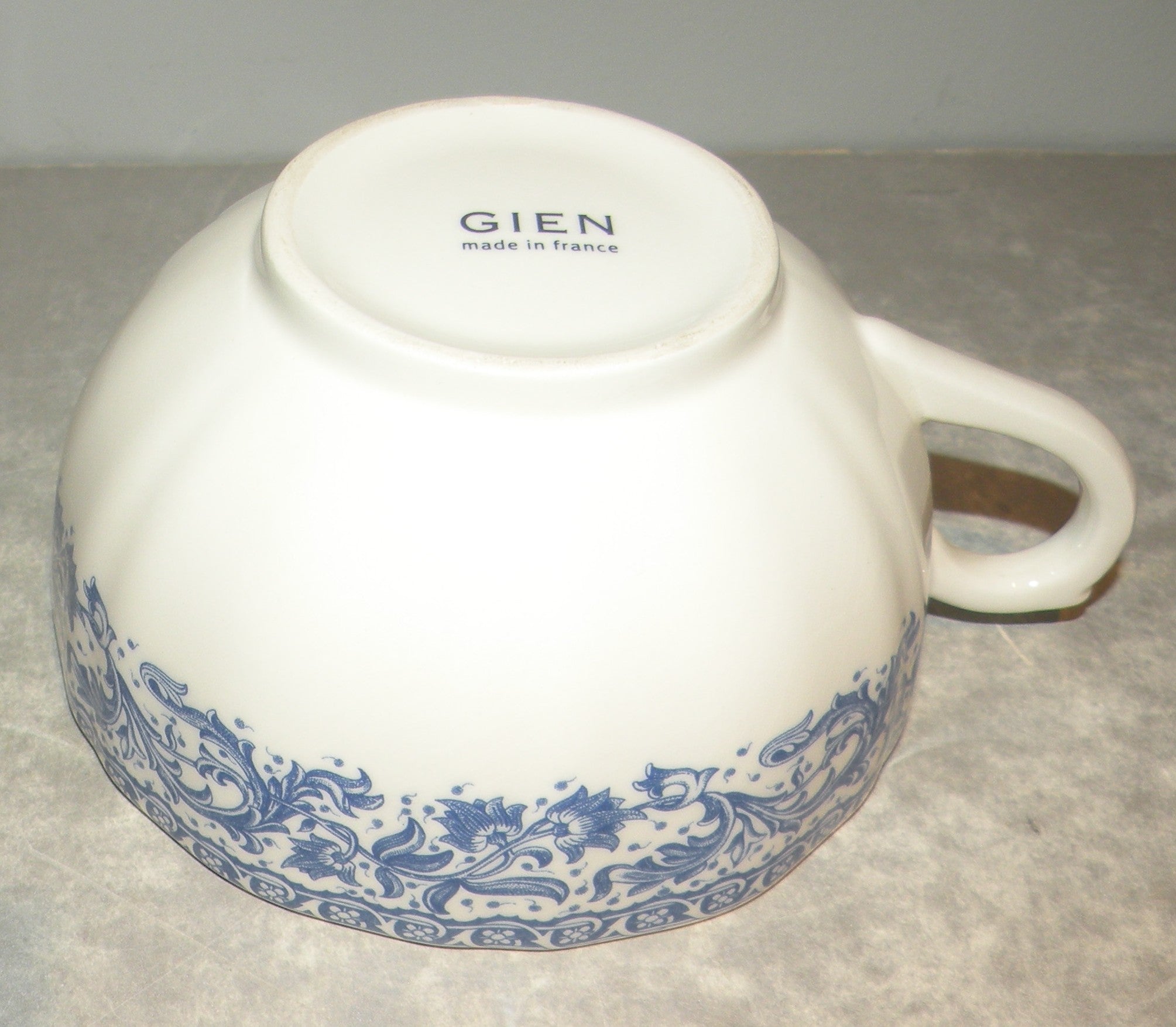 Breakfast Cup Alonce ( no Saucer ) , Rouen 37