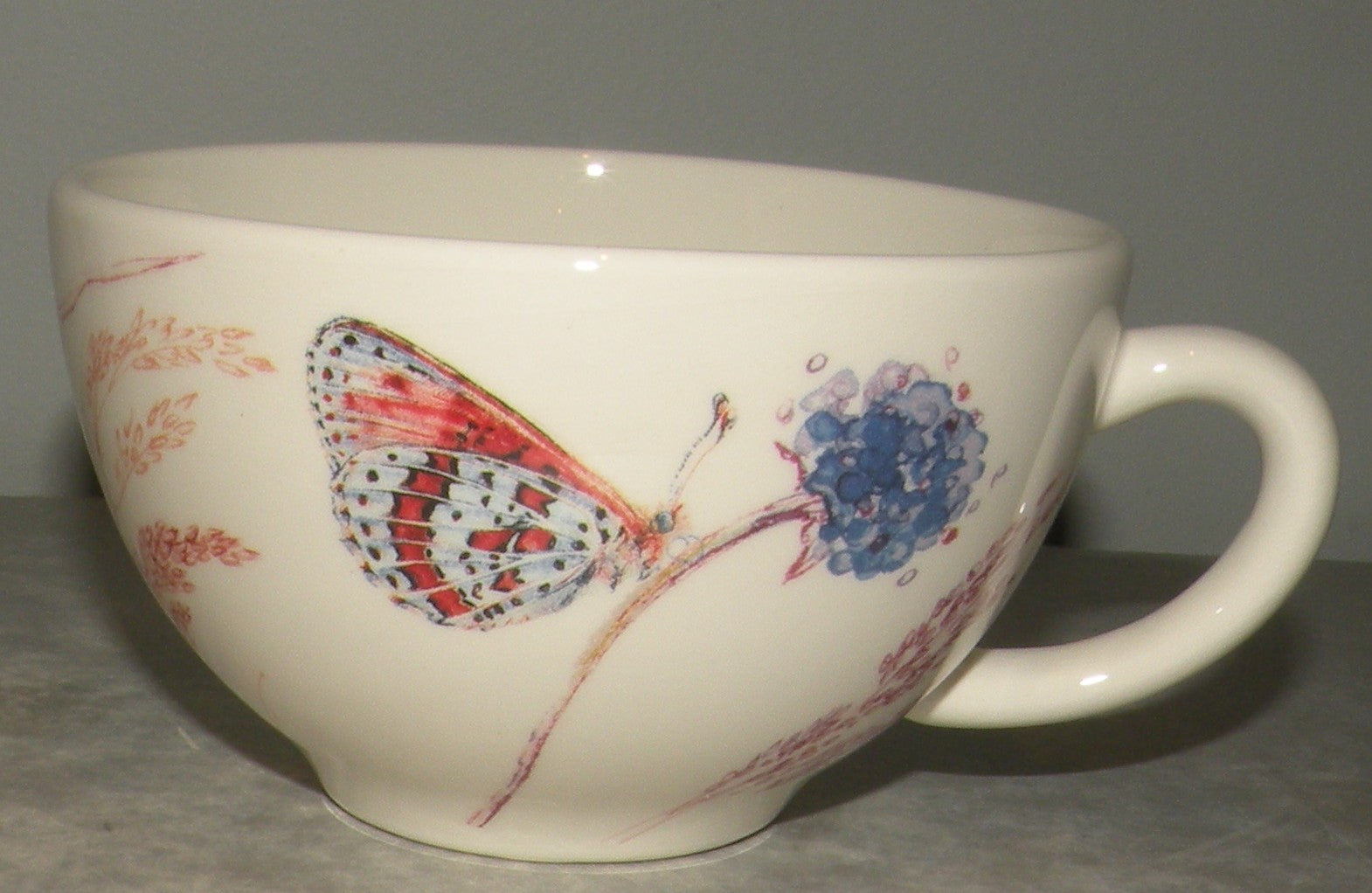 Breakfast Cup alone ( no saucer ) Azur
