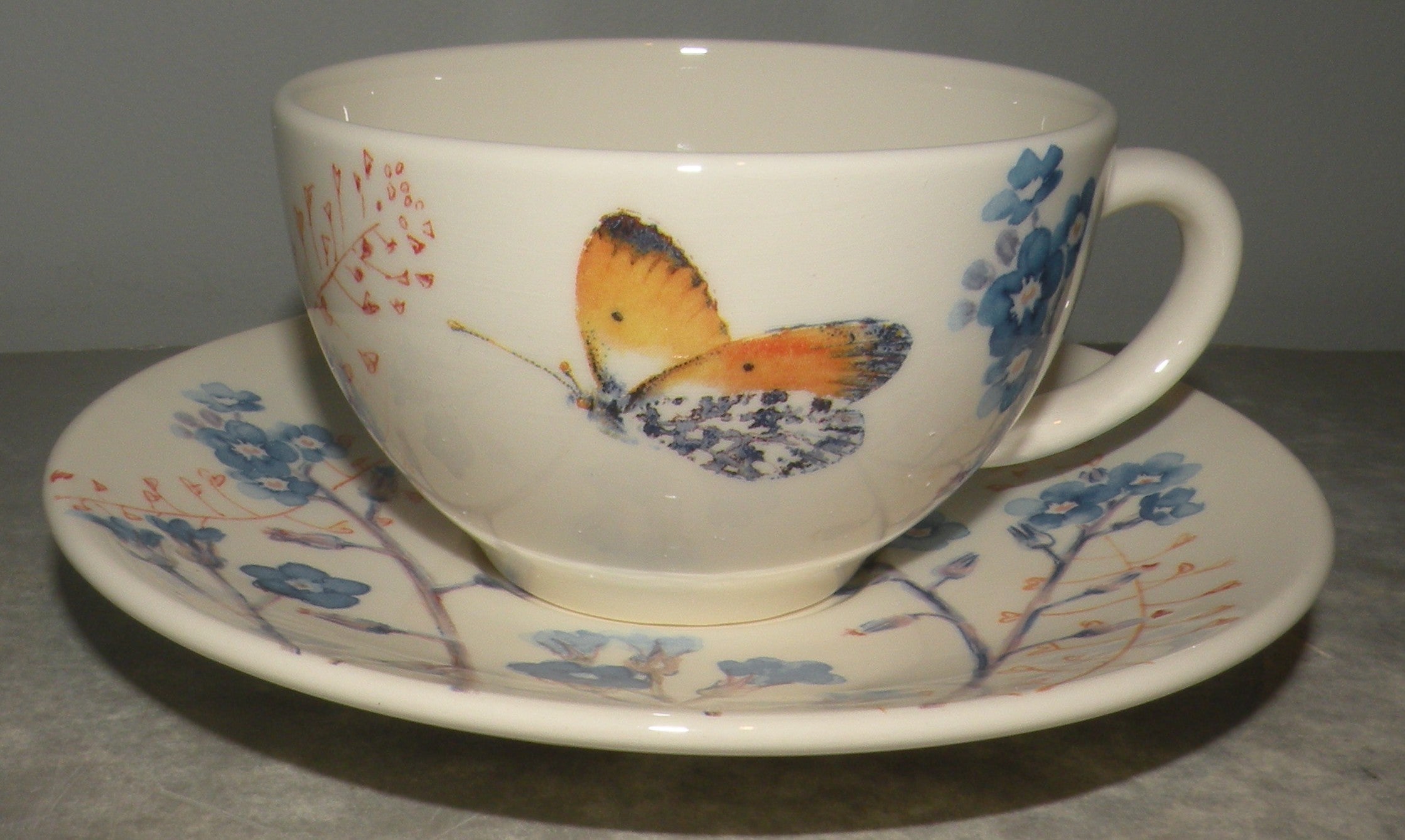 Tea Cup & Saucer Azur