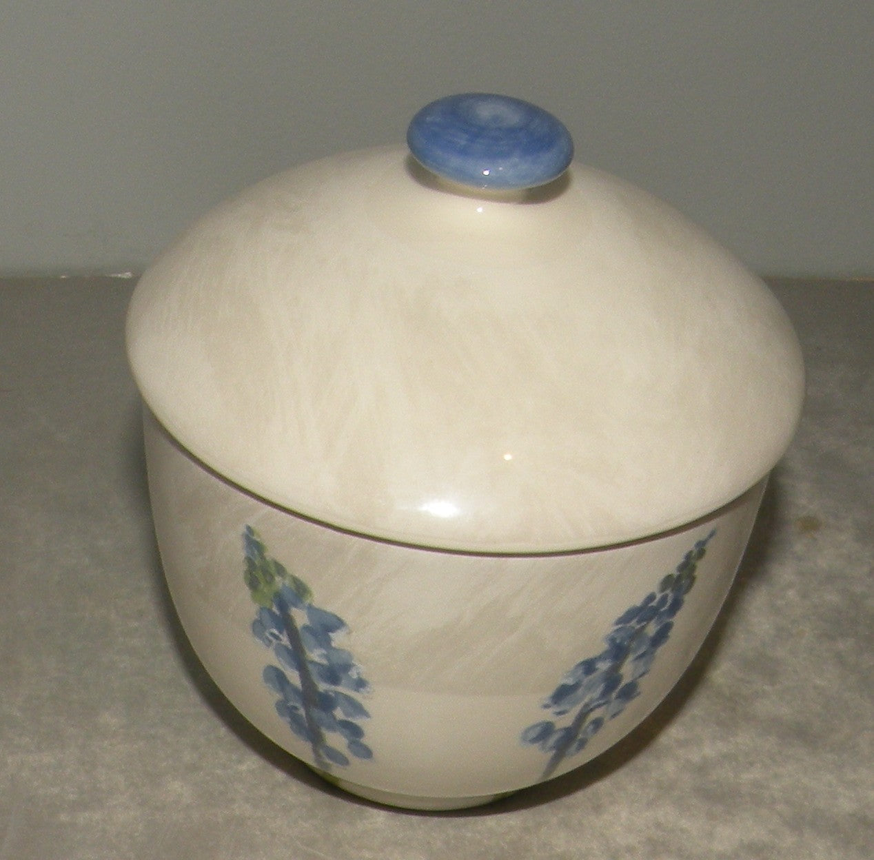 Covered Sugar Bowl, Alice