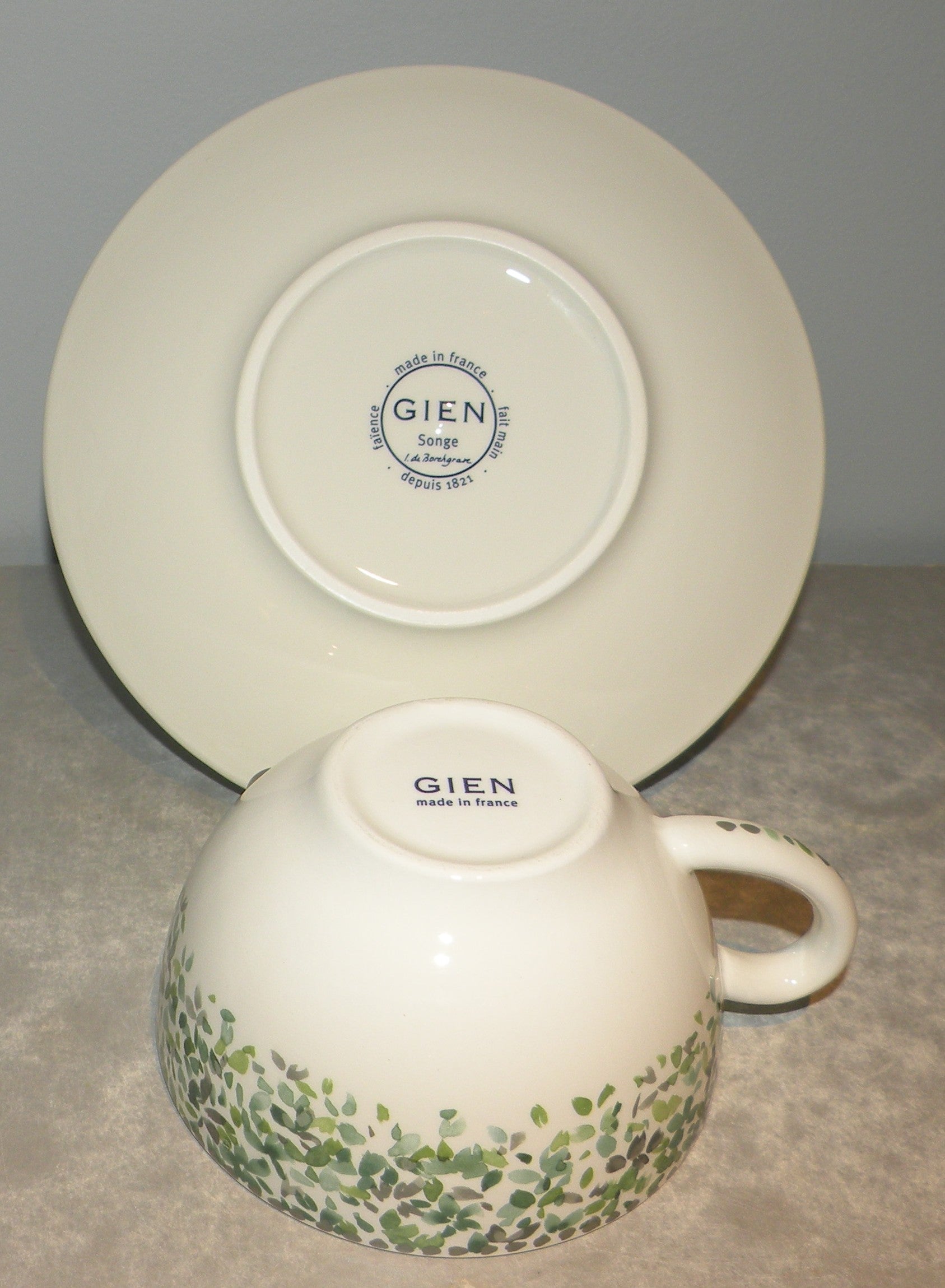Breakfast Cup & Saucer, Songe