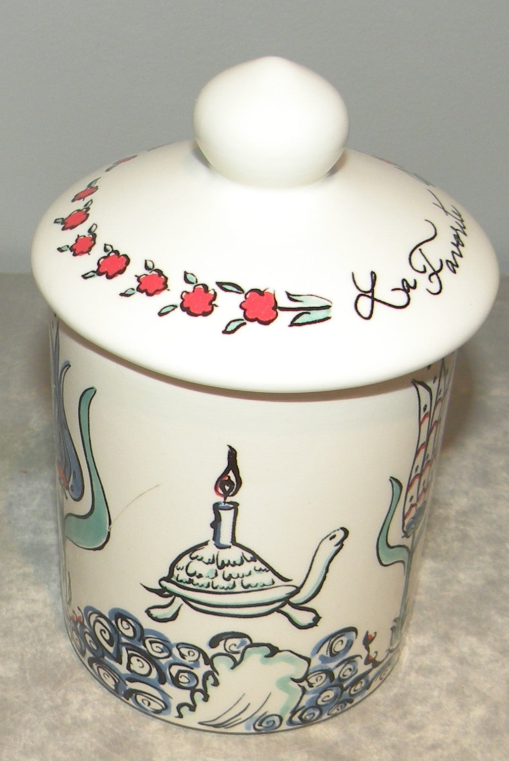 Scented Candle with lid , La Favorite