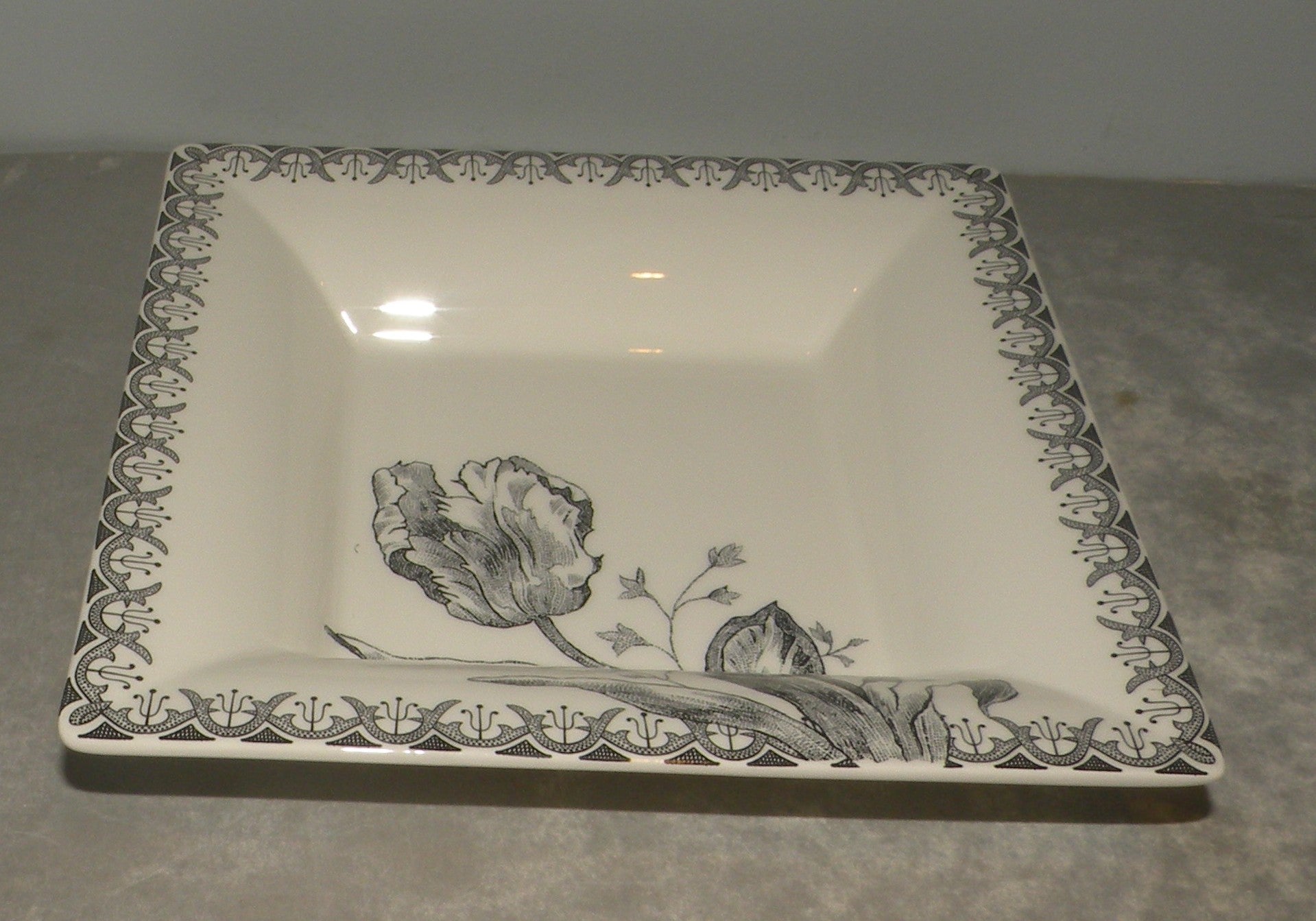 Large Candy Tray  Tulipes Noires