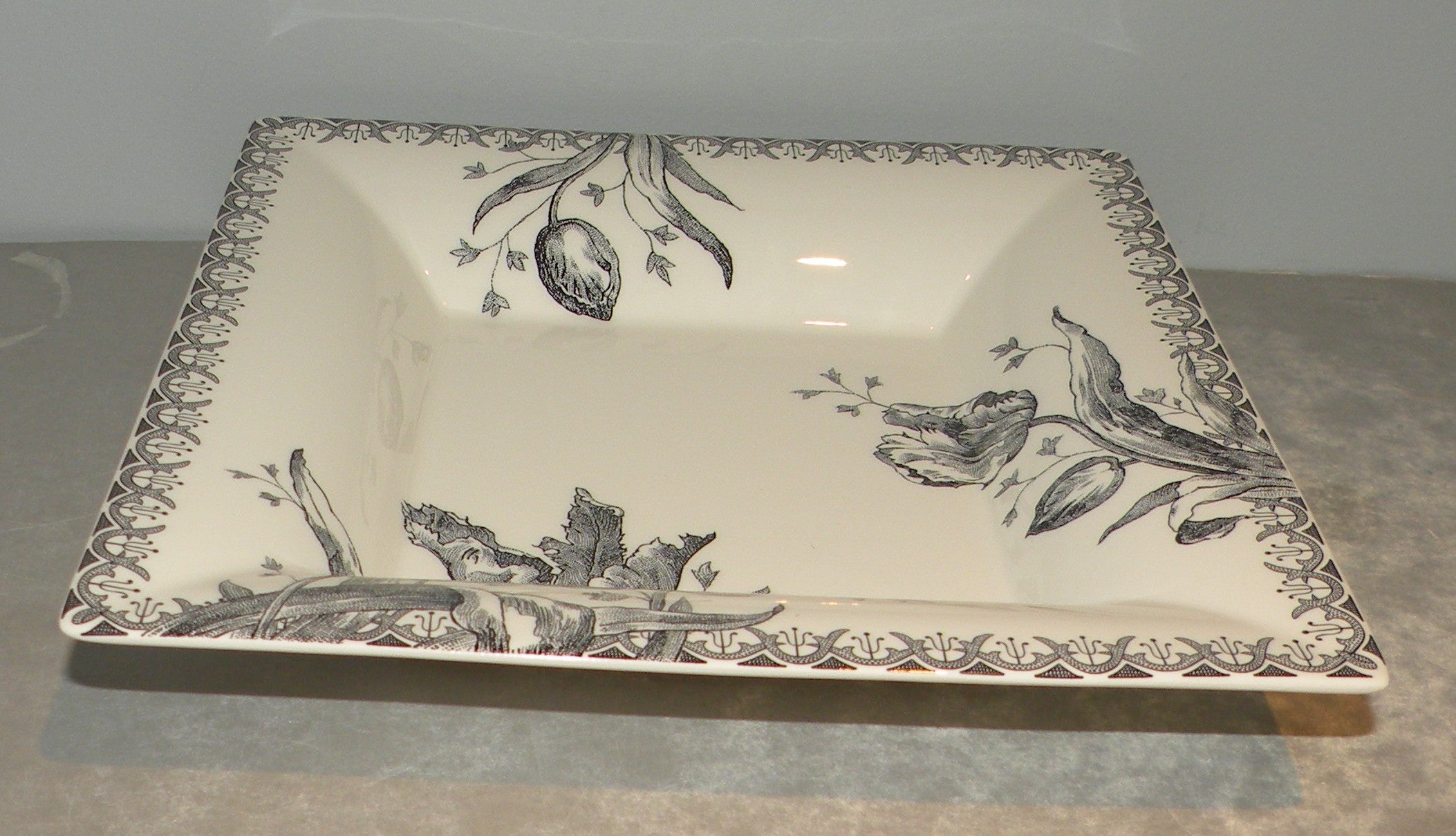 Extra Large Candy Tray  Tulipes Noires
