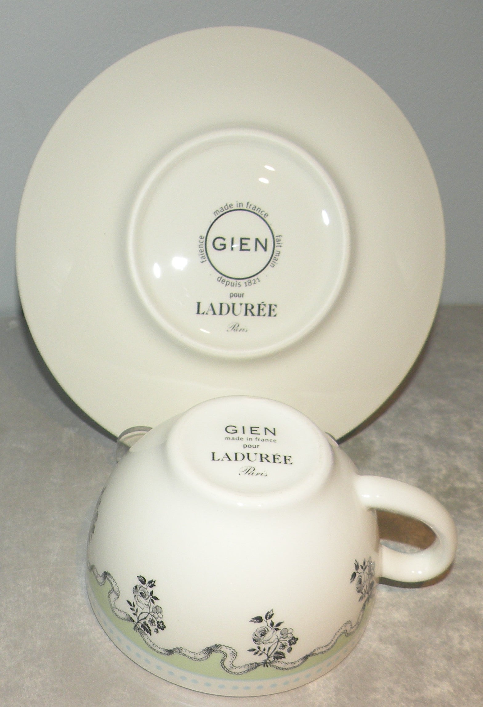 Tea Cup & Saucer, Pompadour