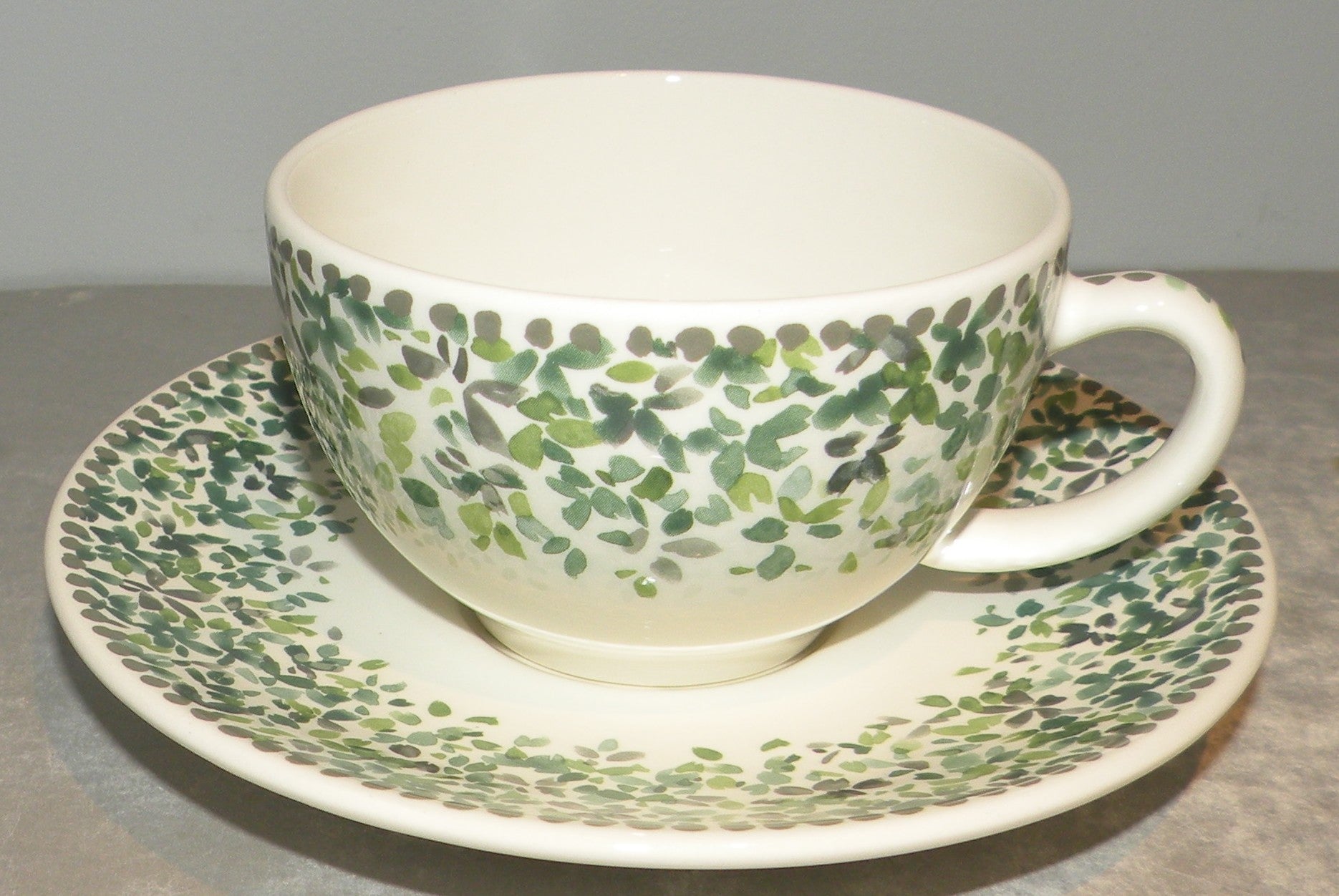 Tea Cup & Saucer, Songe