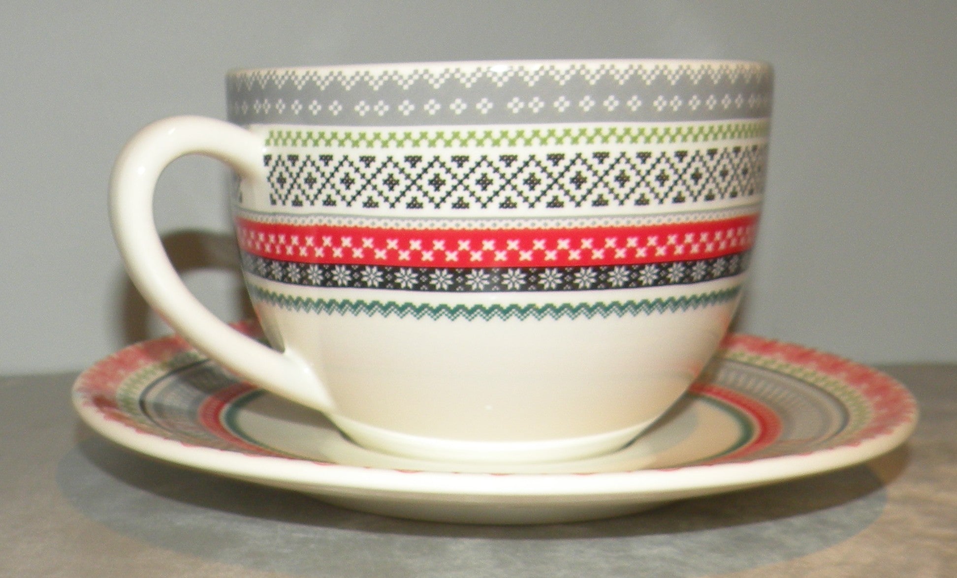 Jumbo Breakfast Cup & Saucer, Hiver Scandinave