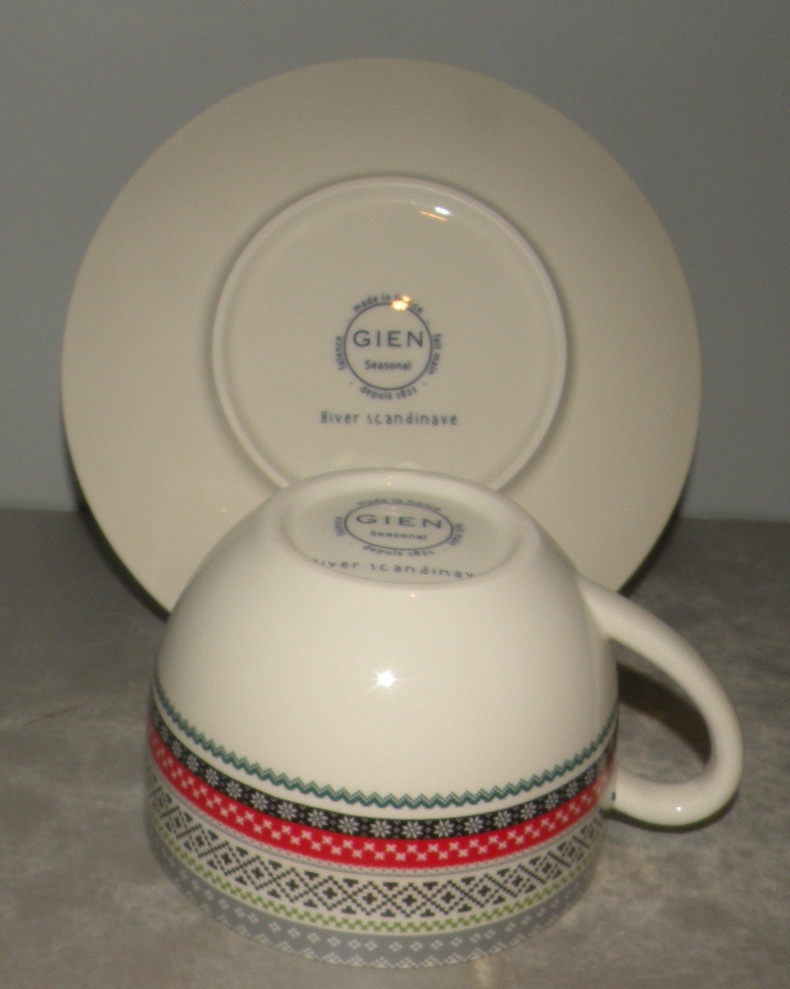 Jumbo Breakfast Cup & Saucer, Hiver Scandinave