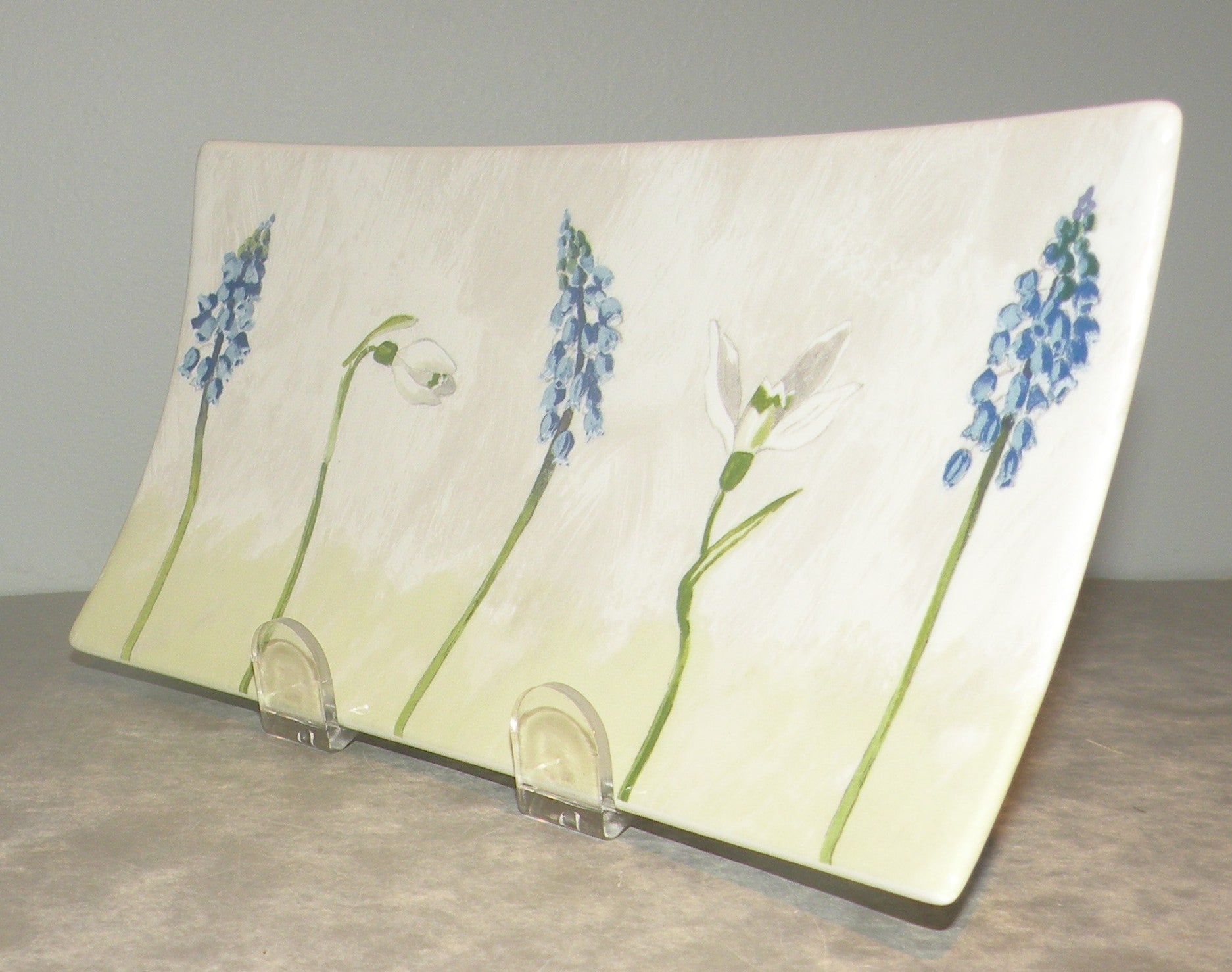 Letter Tray, Alice