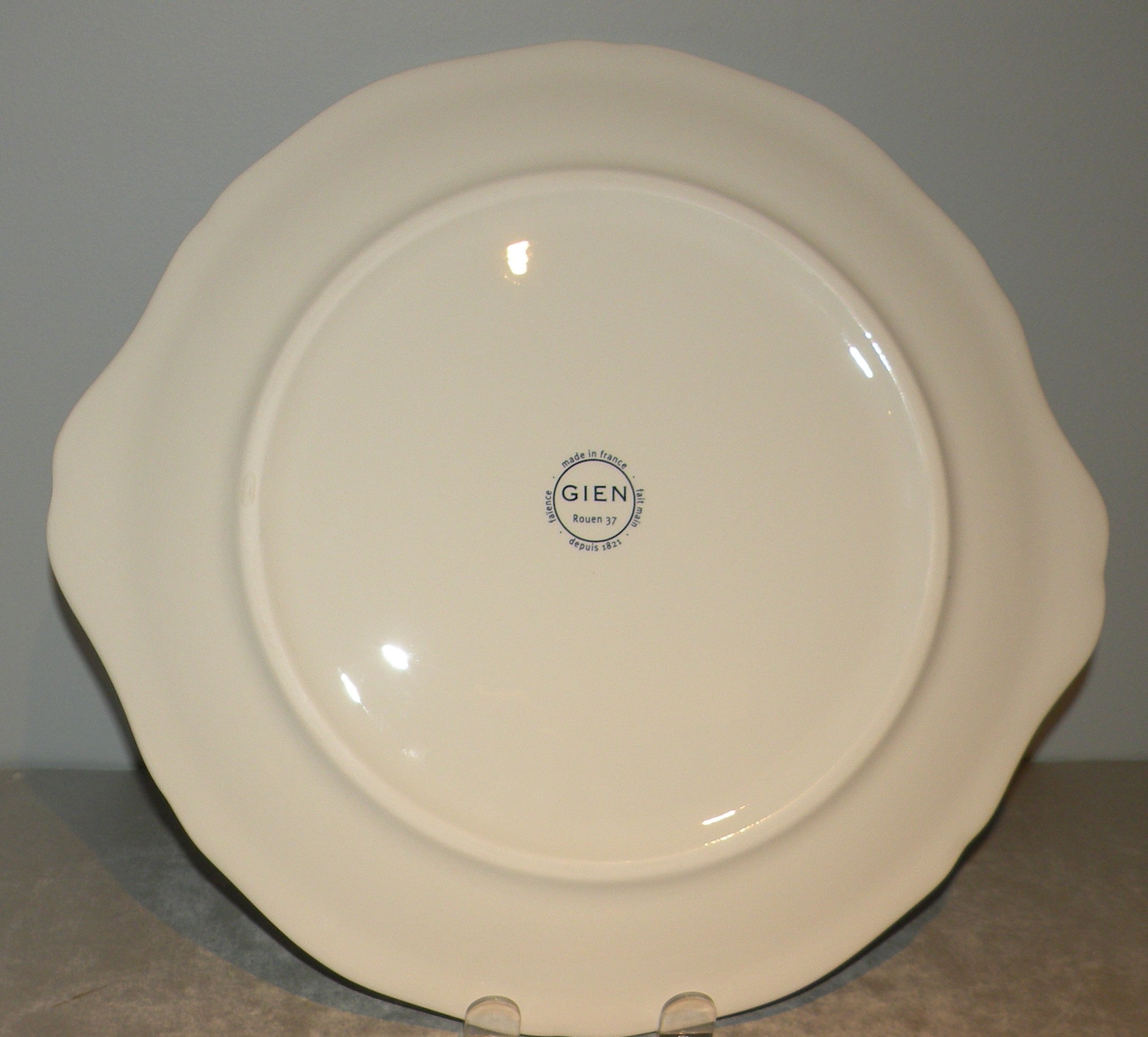 Eared Cake Platter, Rouen 37