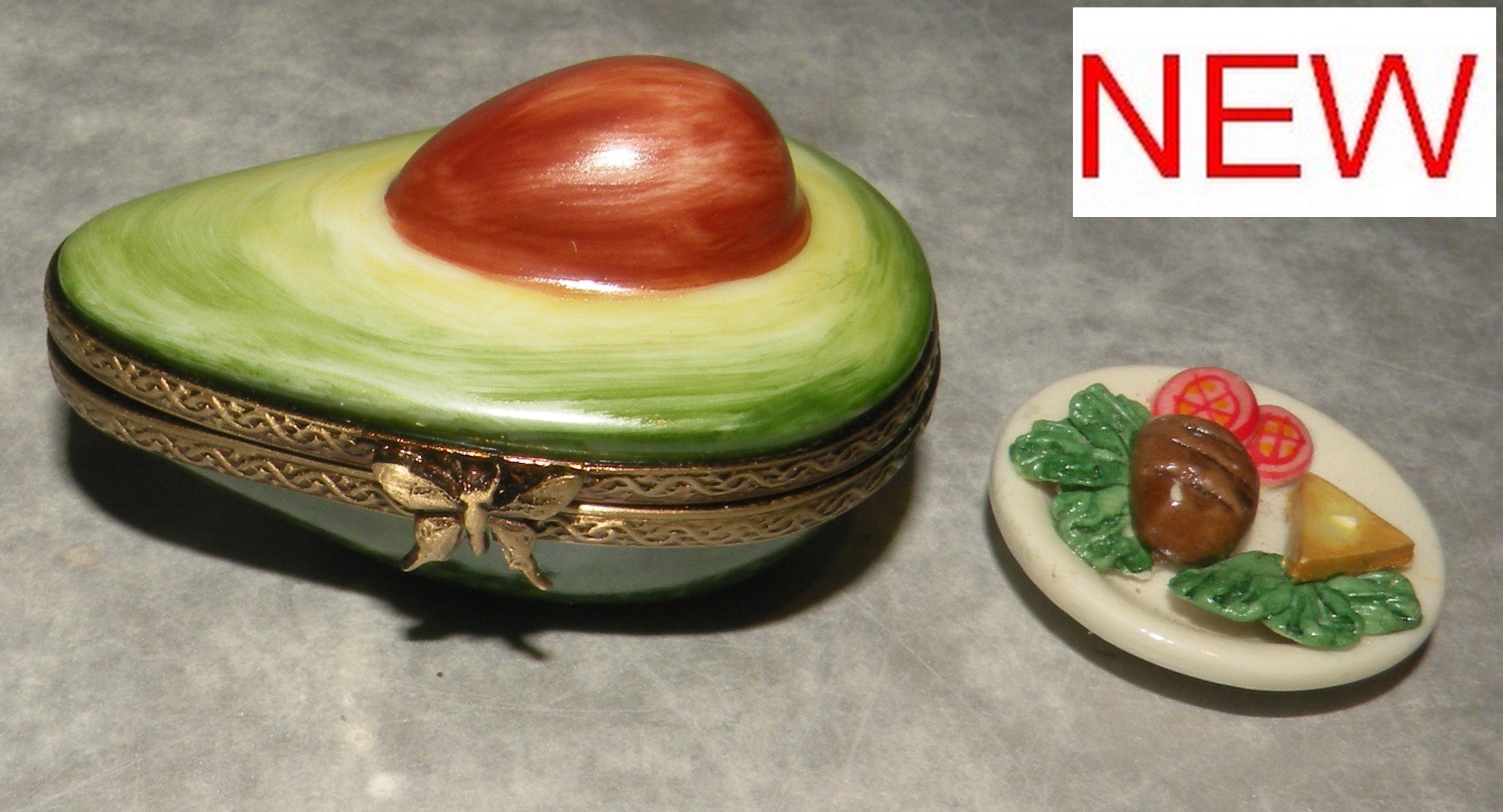 Avocado fruit Box Limoges Box number 97