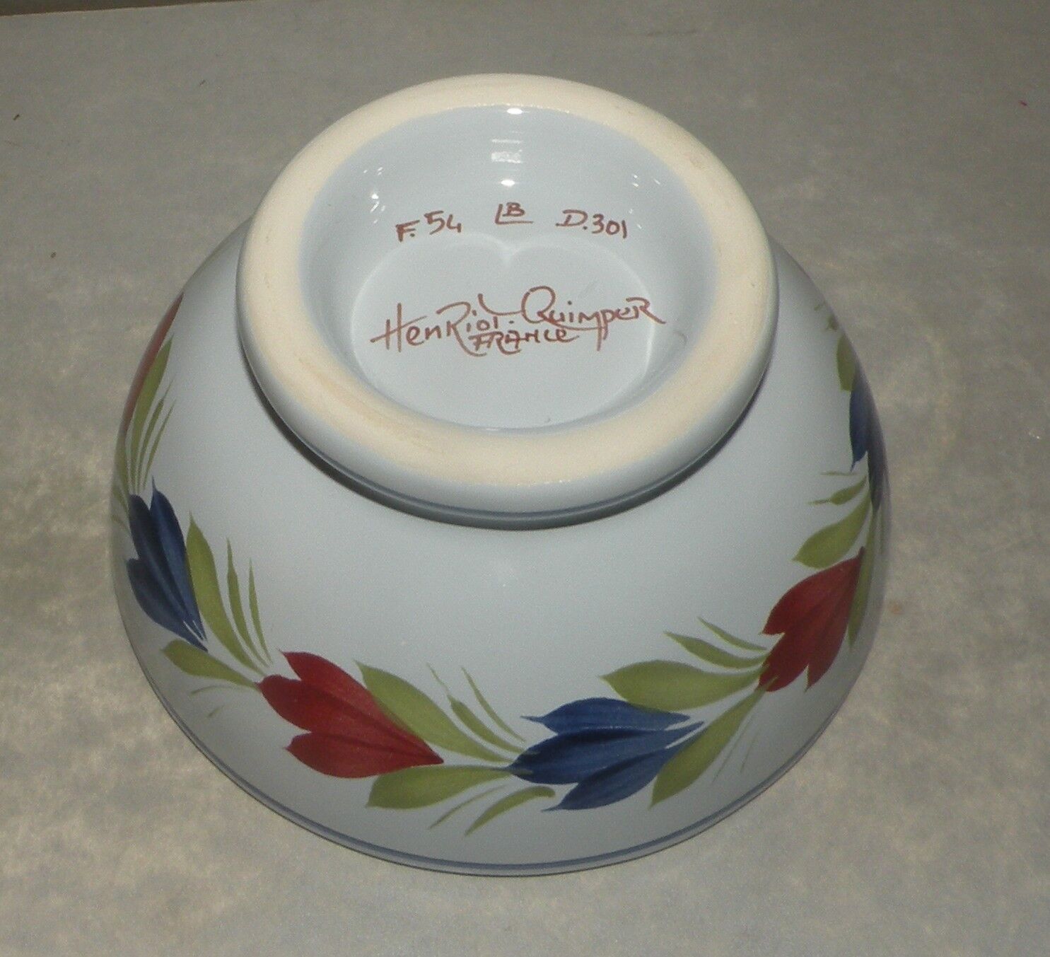 Rustical bowl nr.1, with a Man Mistral Blue