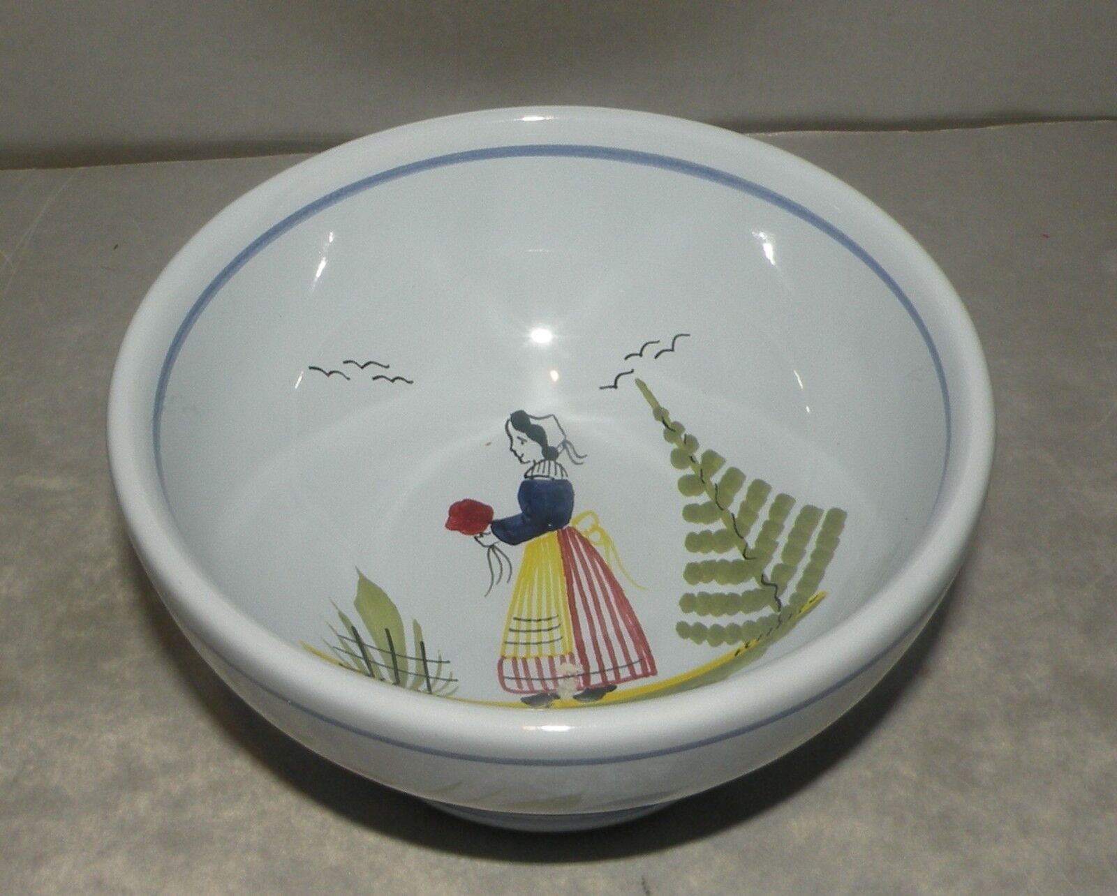 Rustical bowl nr.1, with a Woman Mistral Blue