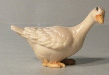 Goose Looking Left Side, Gloria