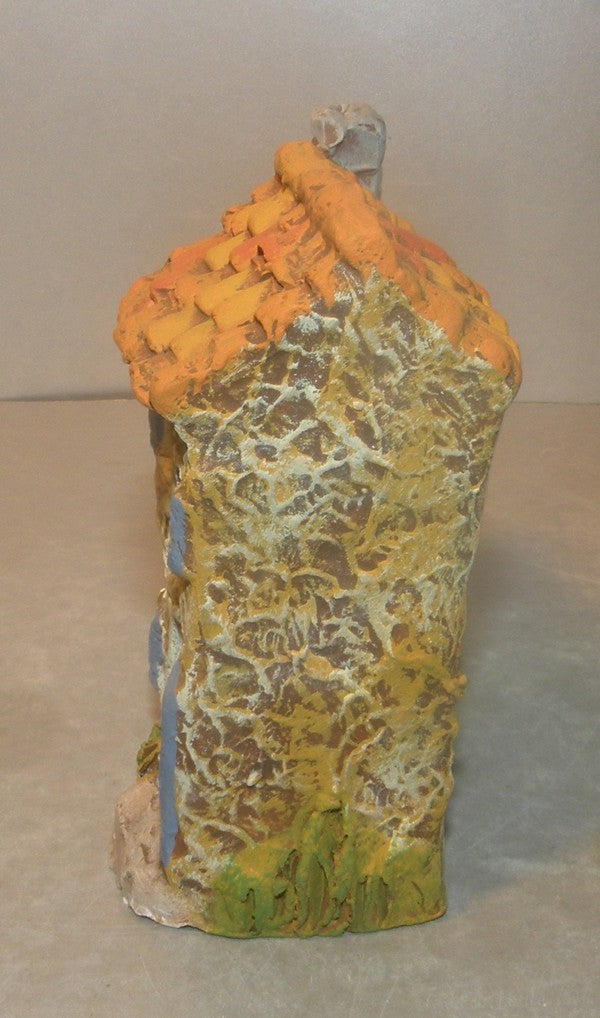 Hut and open Barn,(all clay),  Fouque 2 cm