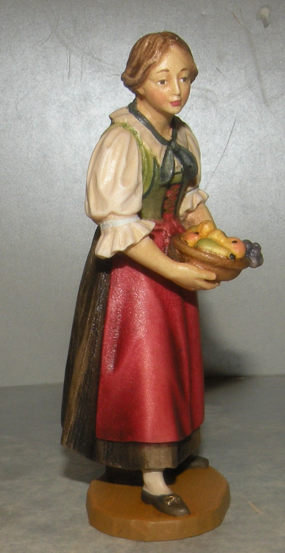 Married couple-Woman, Folkloristic