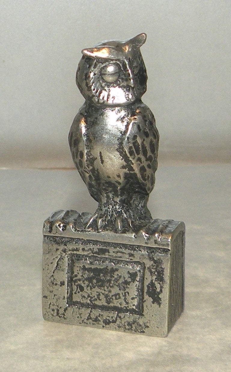 Owl on Book , Michel Laude