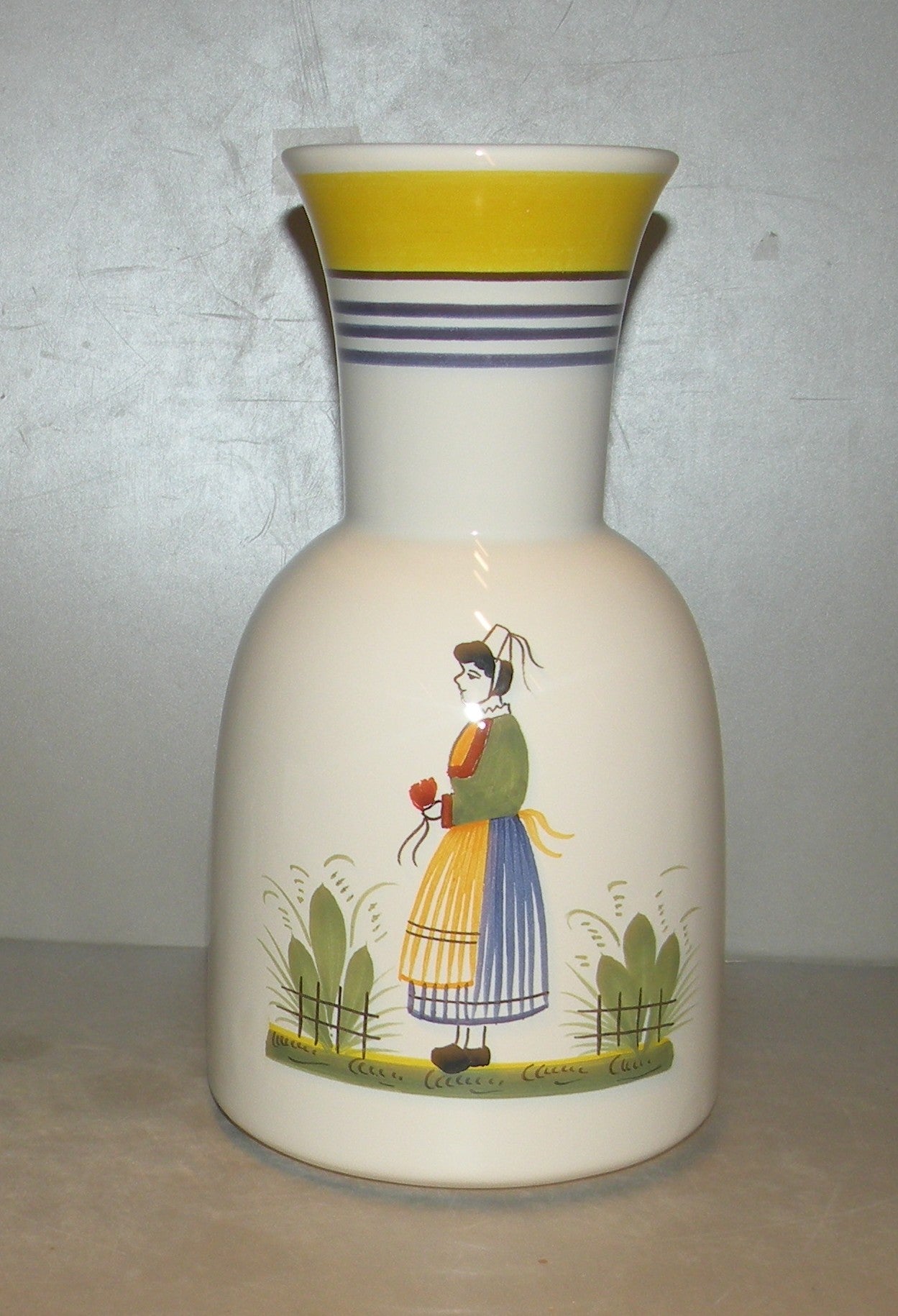 Hemera vase, Henriot Lady