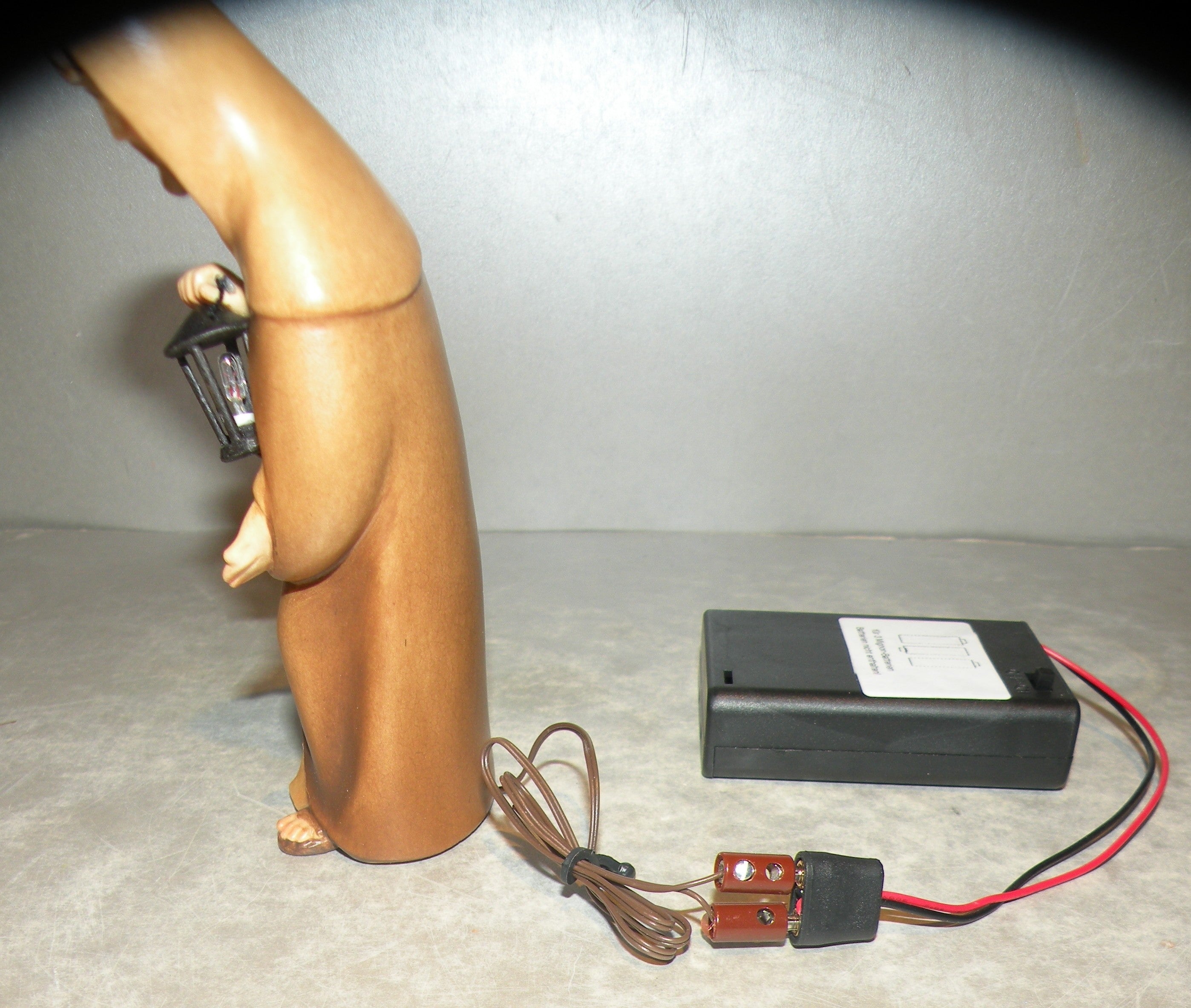 Batterybox for Joseph with Lantern,Gloria