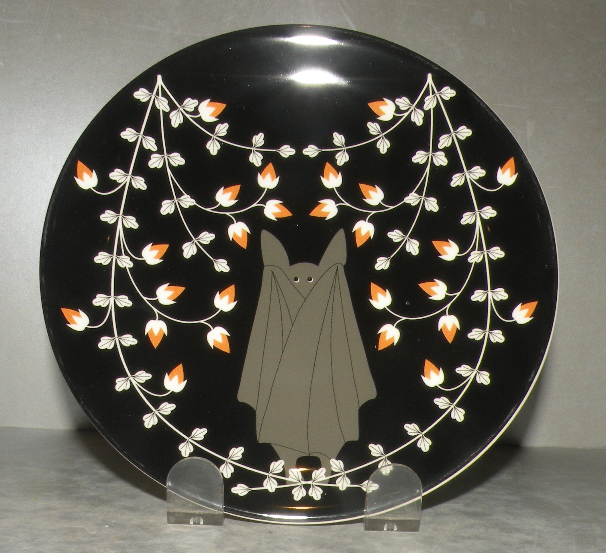Bread & Butter Plate, Le Secret - Bat