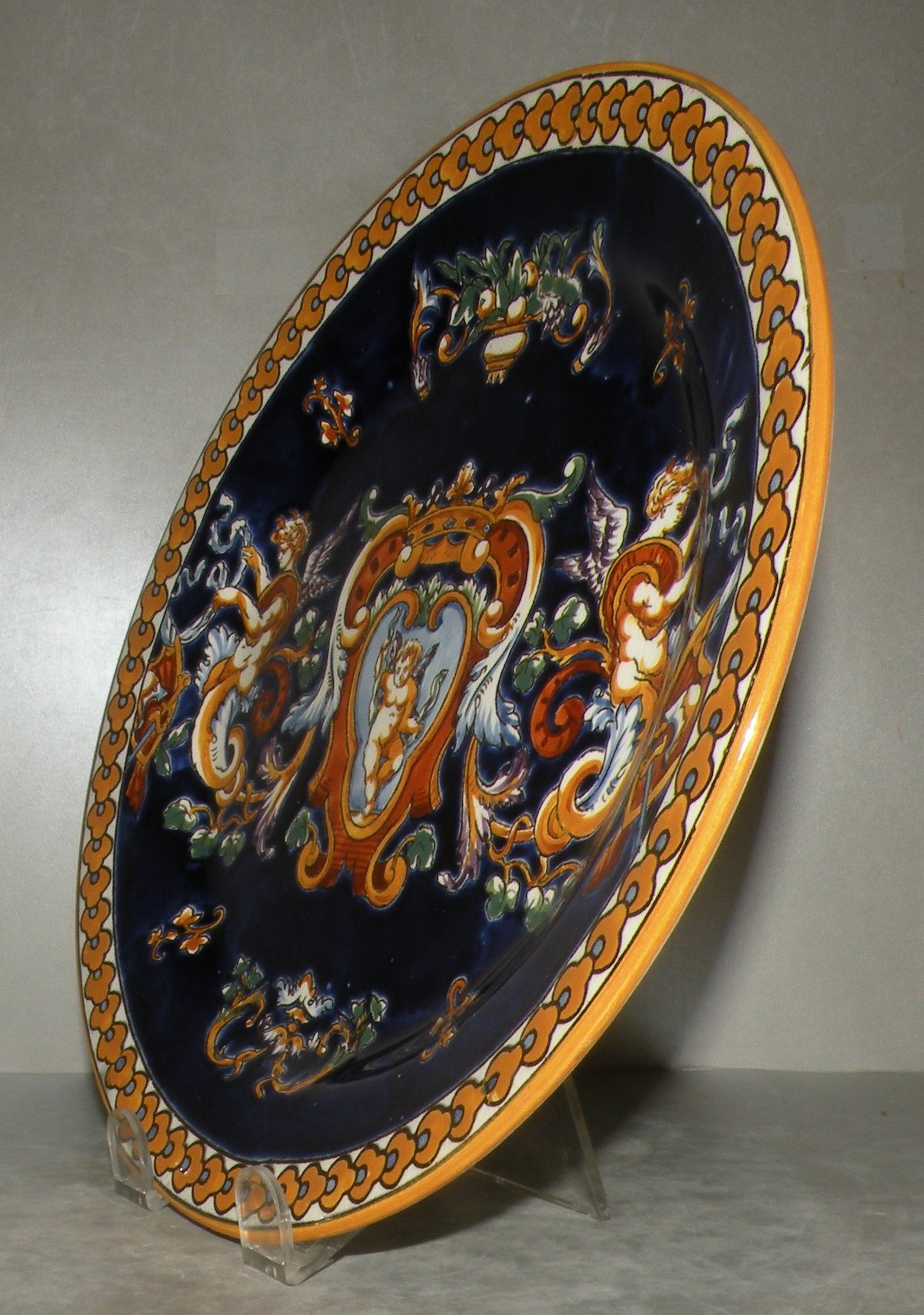 Plate Renaissance Fond Bleu