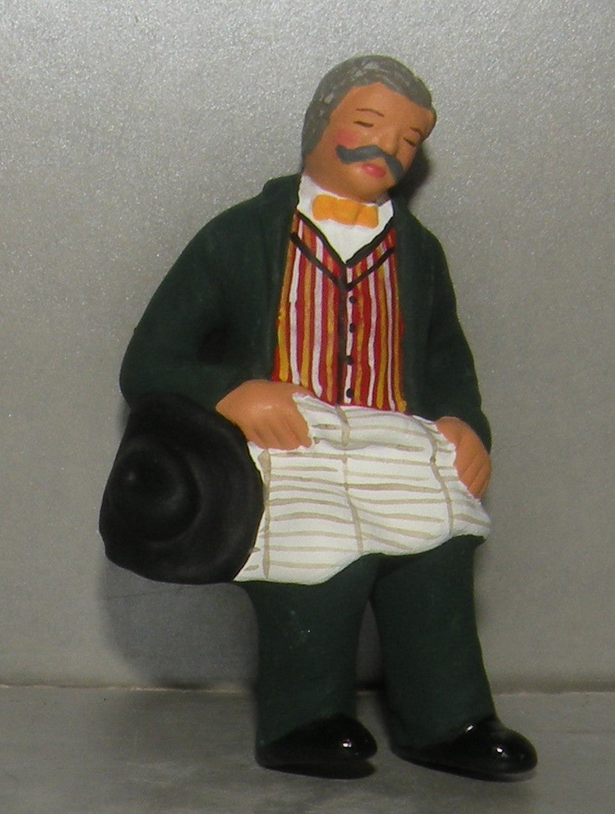 Grandfather sleeping to sit down , ( 562 )  Fouque, 9 cm