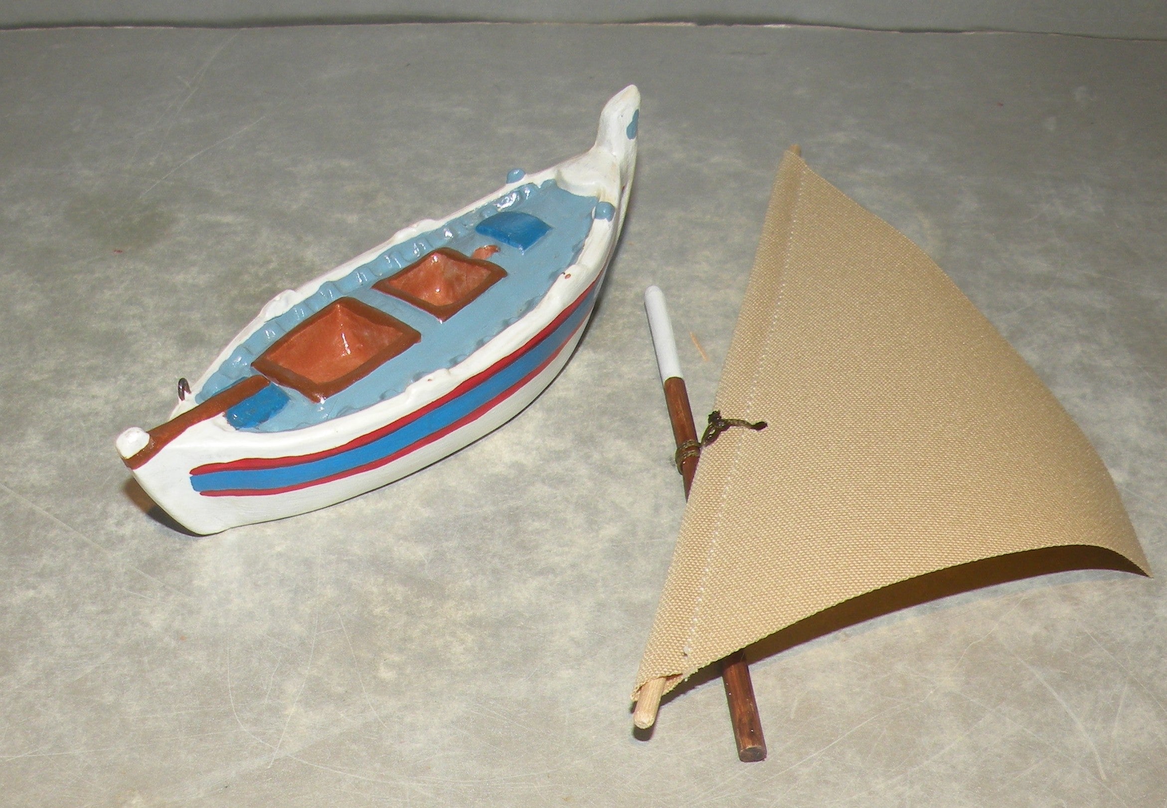 Mediteranean Sailing Boat , ( 918 ) Fouque, 6 cm