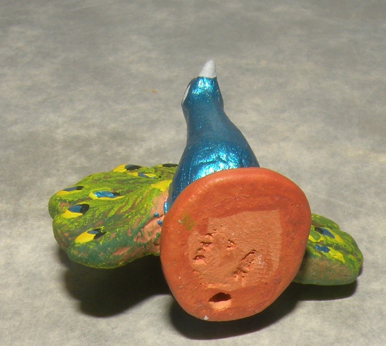 peacock , Fouque, 4 cm