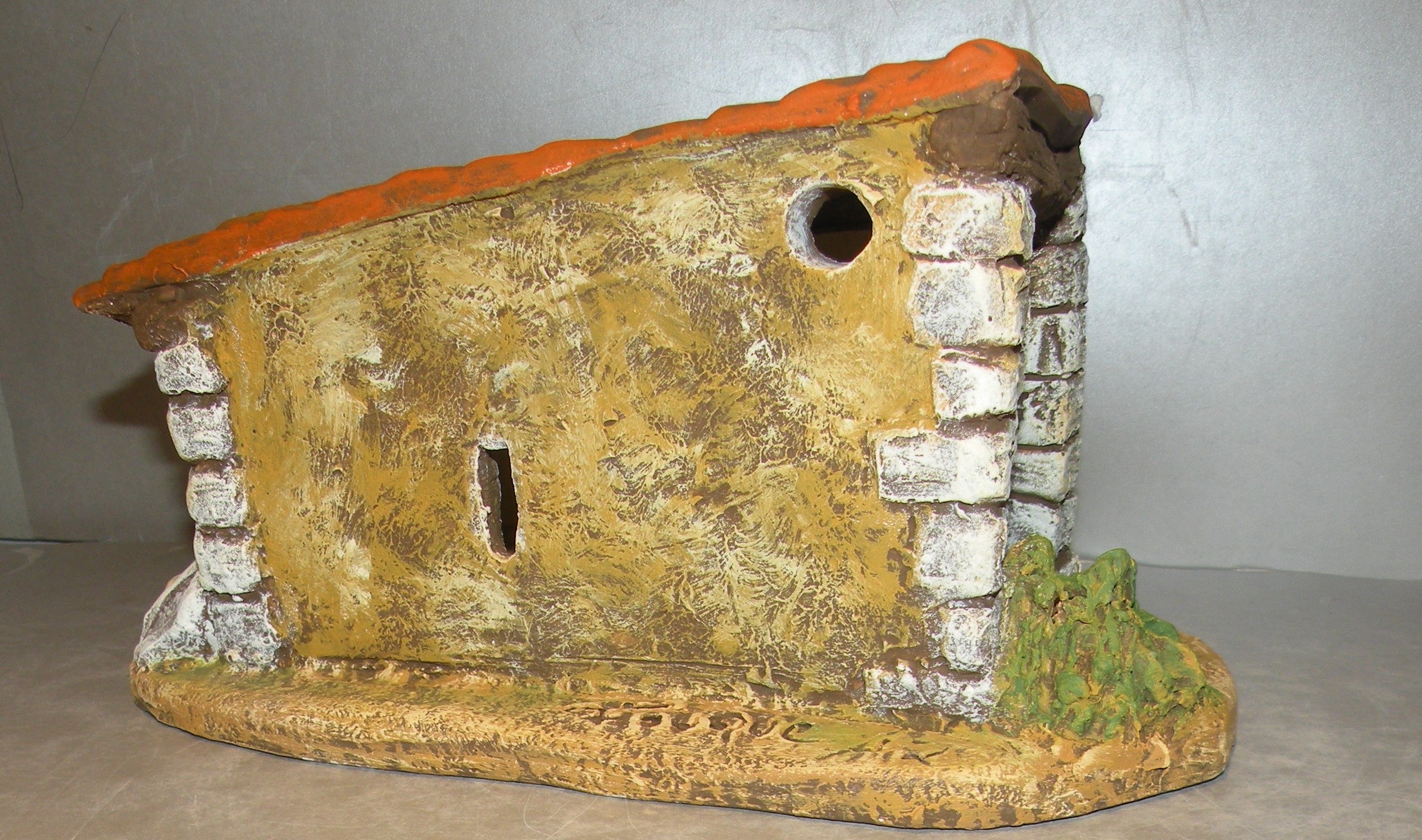 Cowshed 1 slope roof on base,  High Density Plaster  , ( 703 )  Fouque 6 Cm