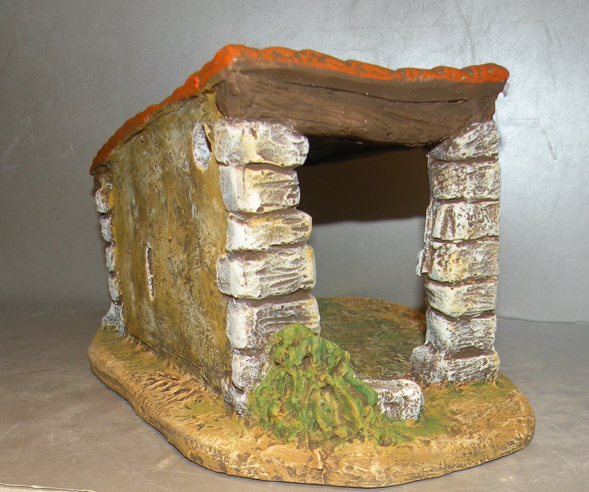 Cowshed 1 slope roof on base,  High Density Plaster  , ( 703 )  Fouque 6 Cm