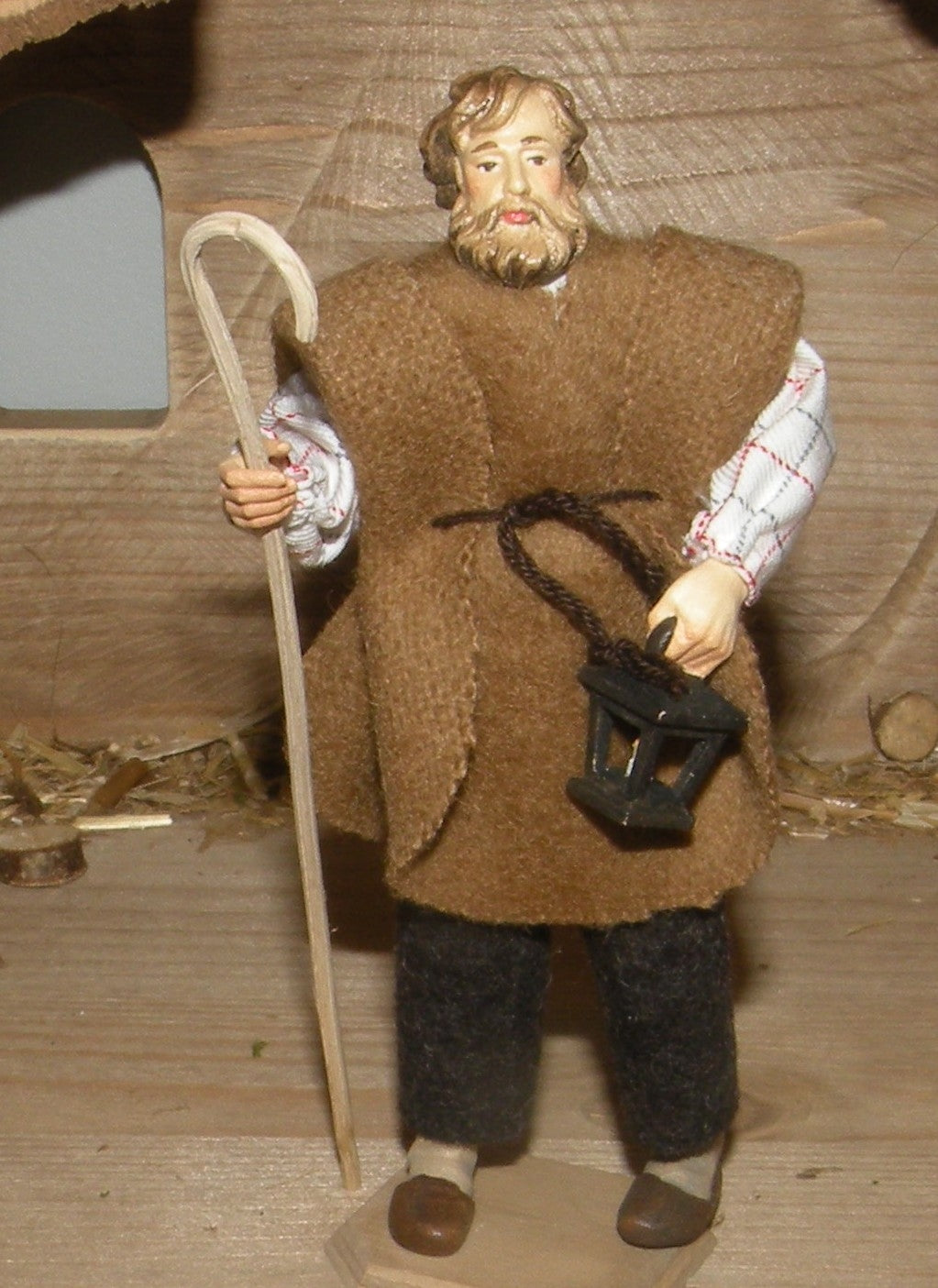 St.Joseph with walking stick and lantern  - Folk nativity dressed- 10901-03B