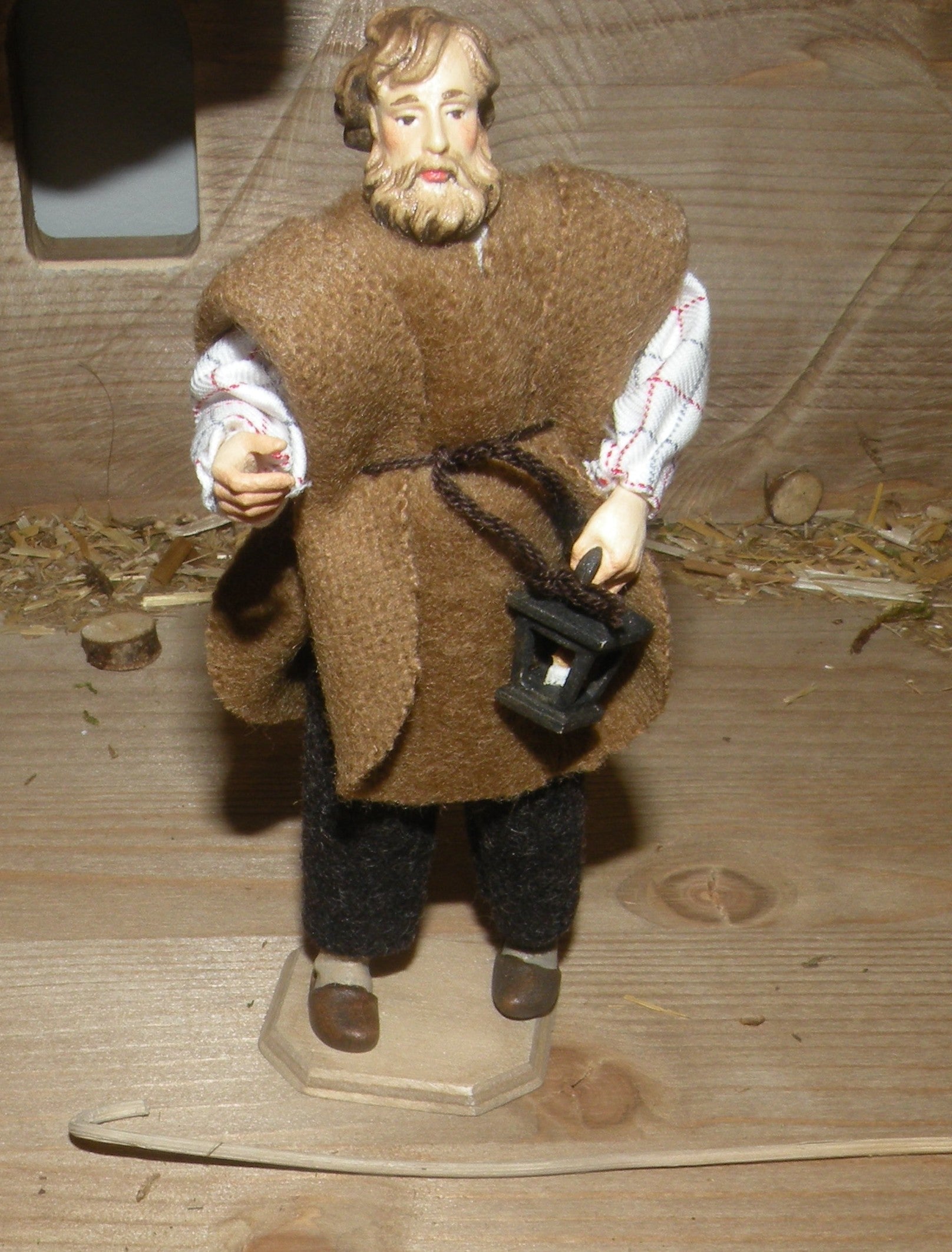 St.Joseph with walking stick and lantern  - Folk nativity dressed- 10901-03B