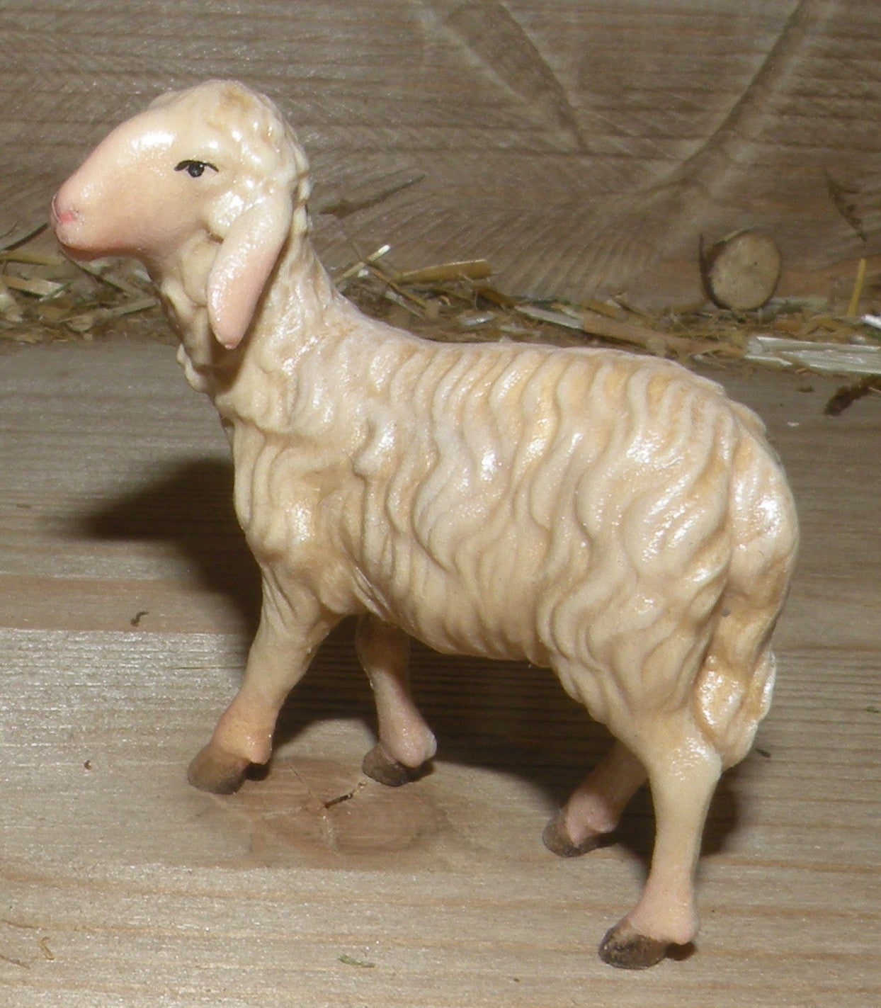 Sheep standing - Oriental nativity dressed - 21205