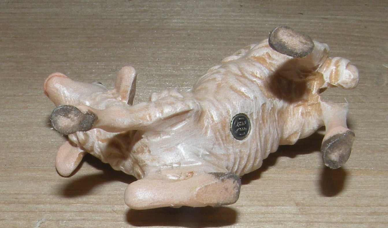 Sheep kneeling - Oriental nativity dressed- 21209