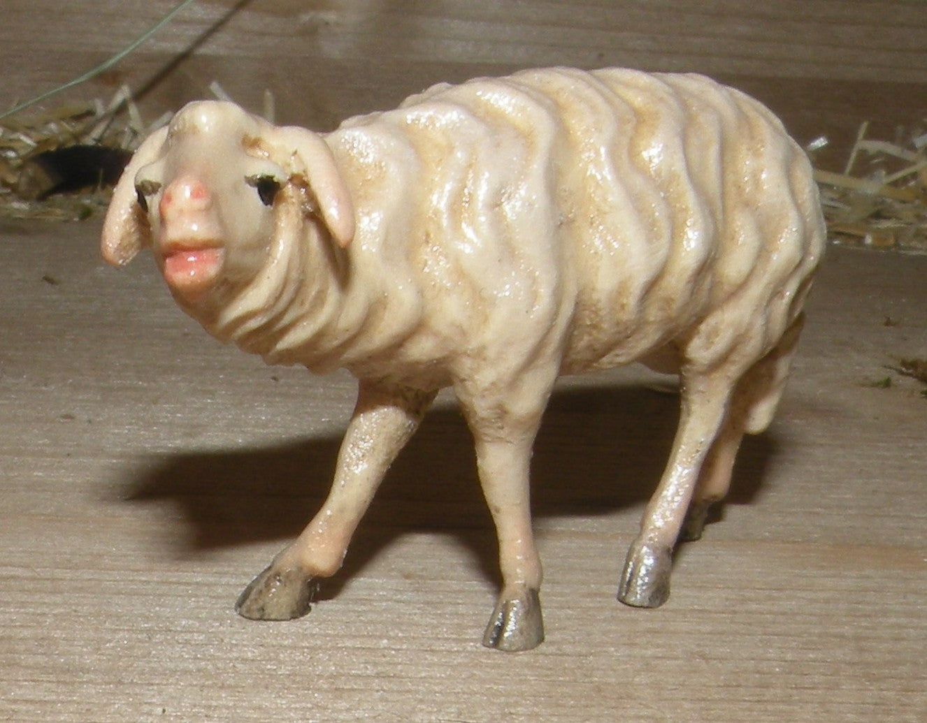 Sheep bleating - Oriental nativity dressed- 21104