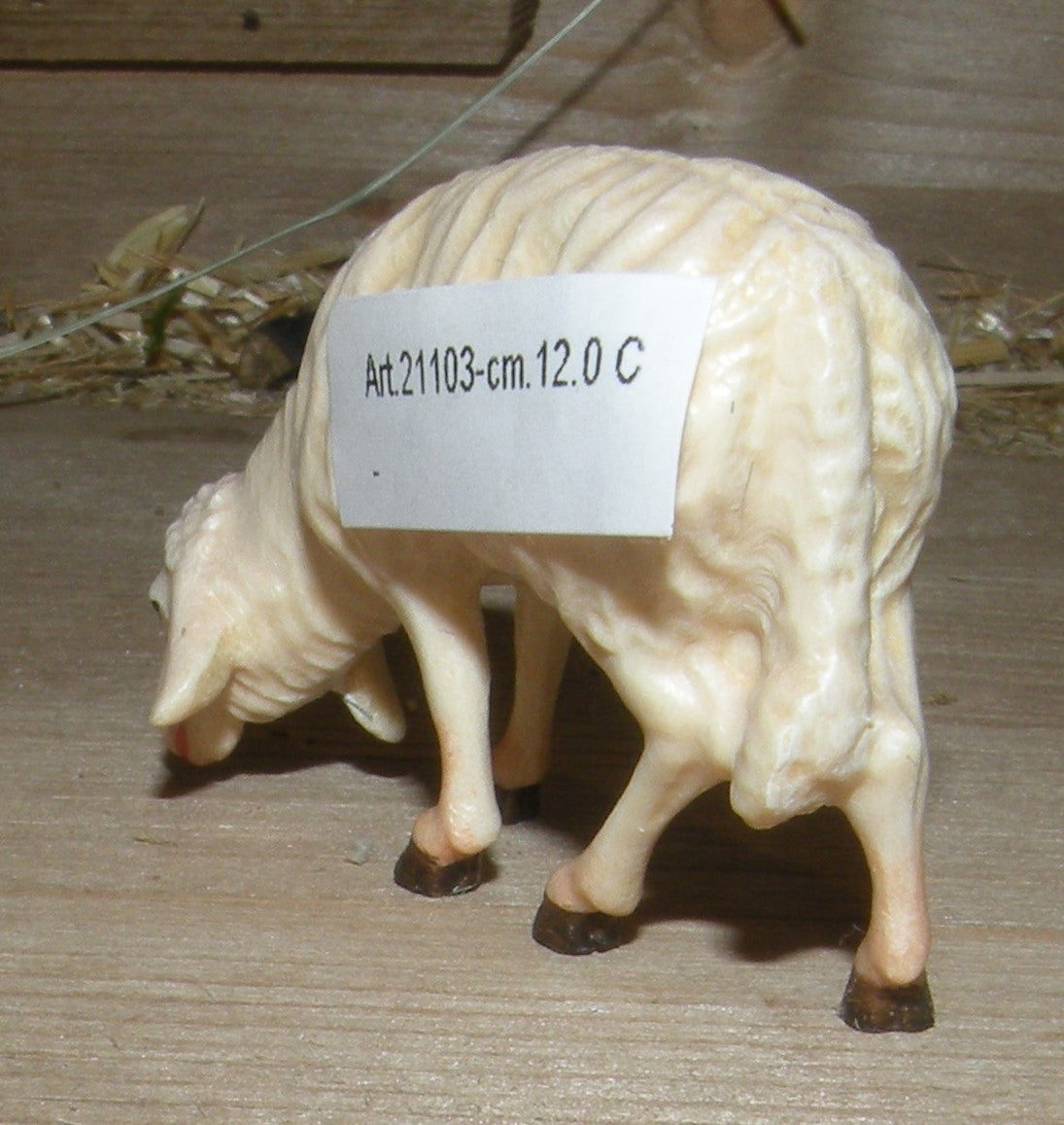 Sheep grazing - Oriental nativity dressed- 21103