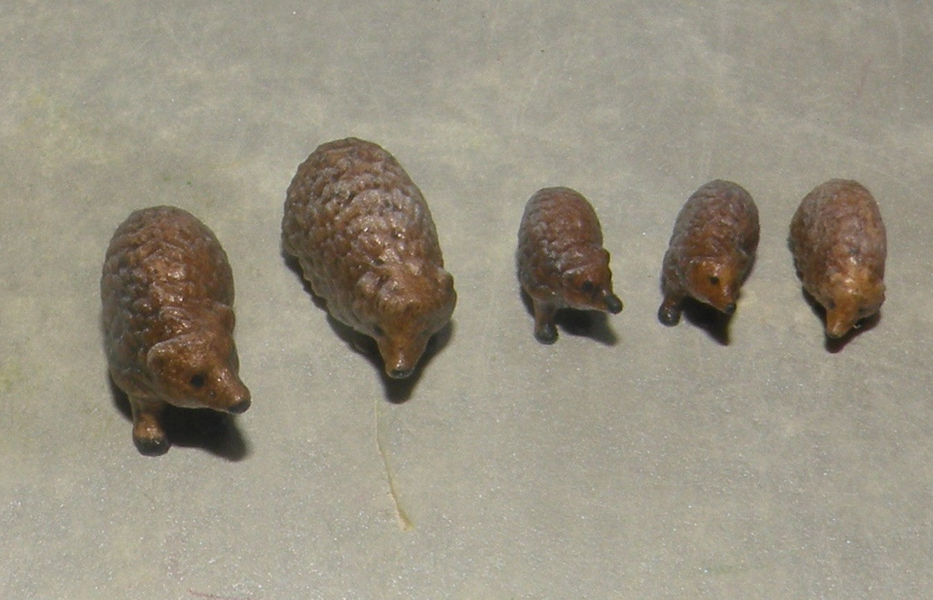 Hedgehog Family, Kastlunger