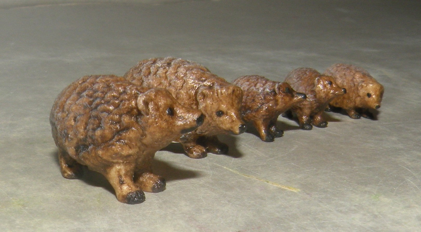 Hedgehog Family, Kastlunger