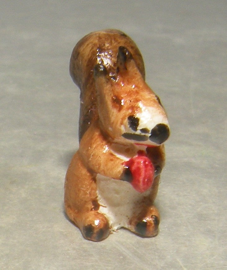 Squirrel , Kastlunger