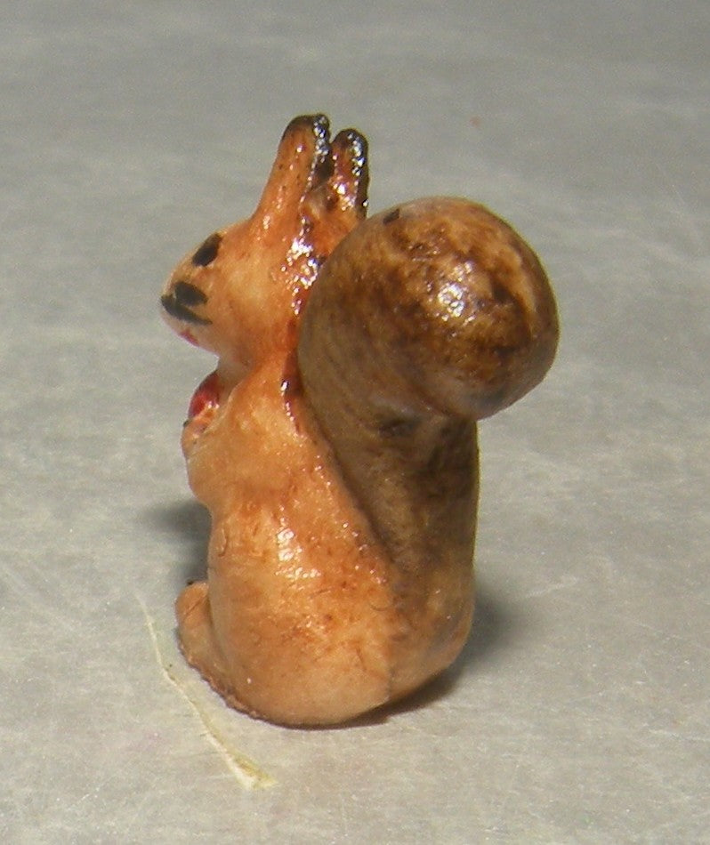 Squirrel , Kastlunger